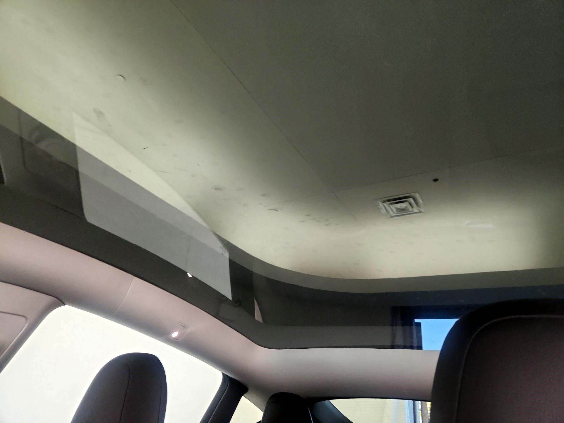 Thumbnail: 2022 Tesla Model Y - 20