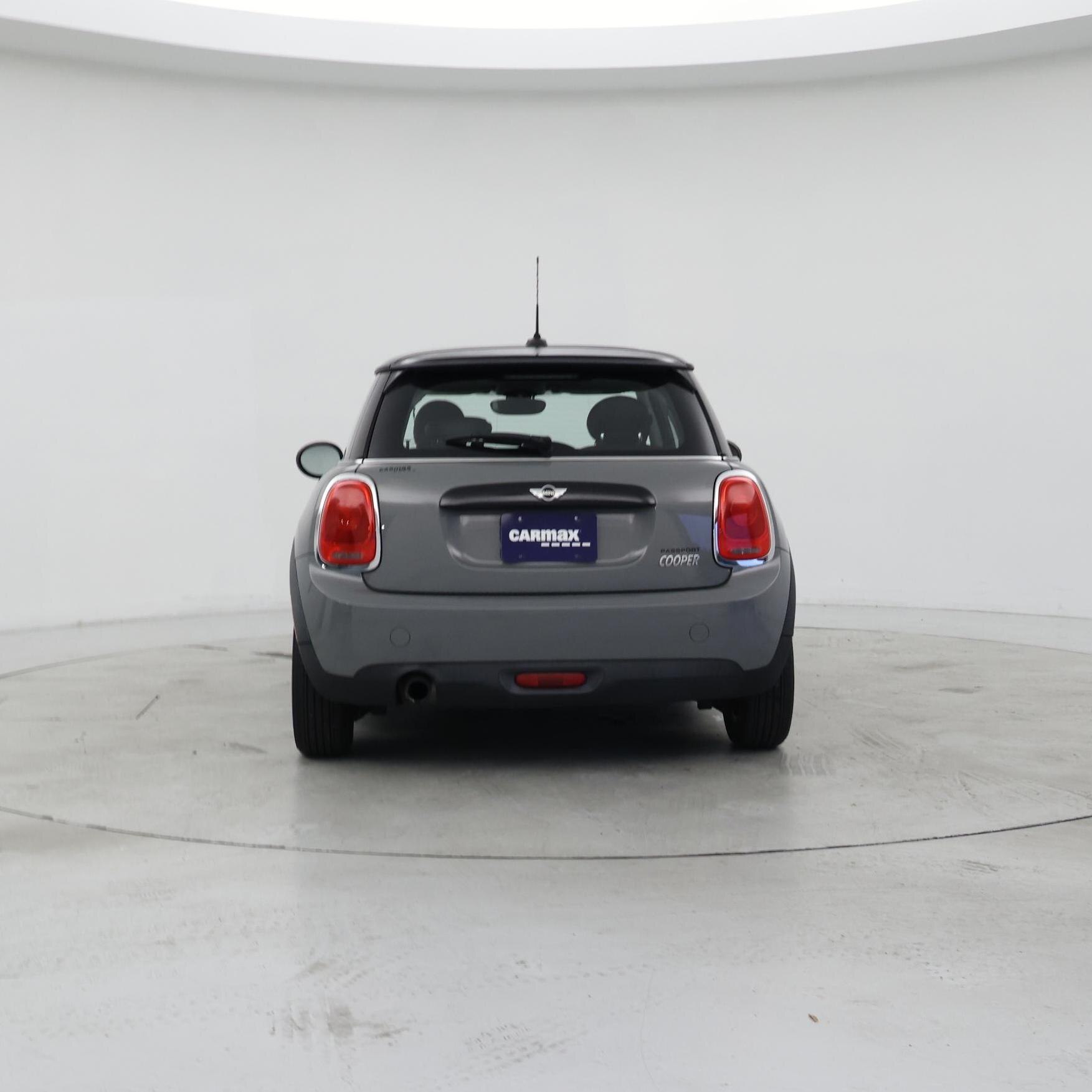 Thumbnail: 2017 MINI Cooper Hardtop - 6