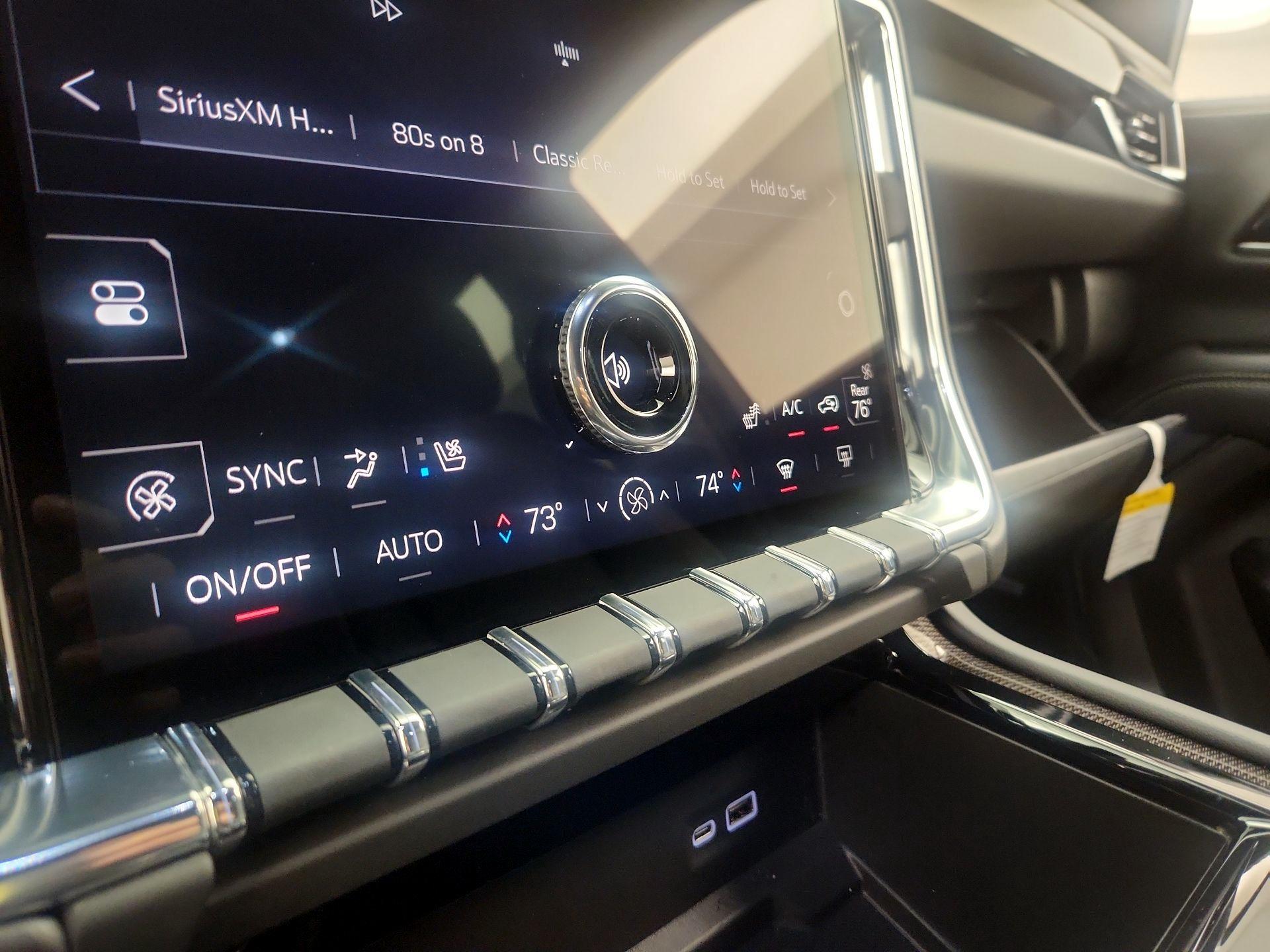 Thumbnail: 2025 GMC Yukon - 16