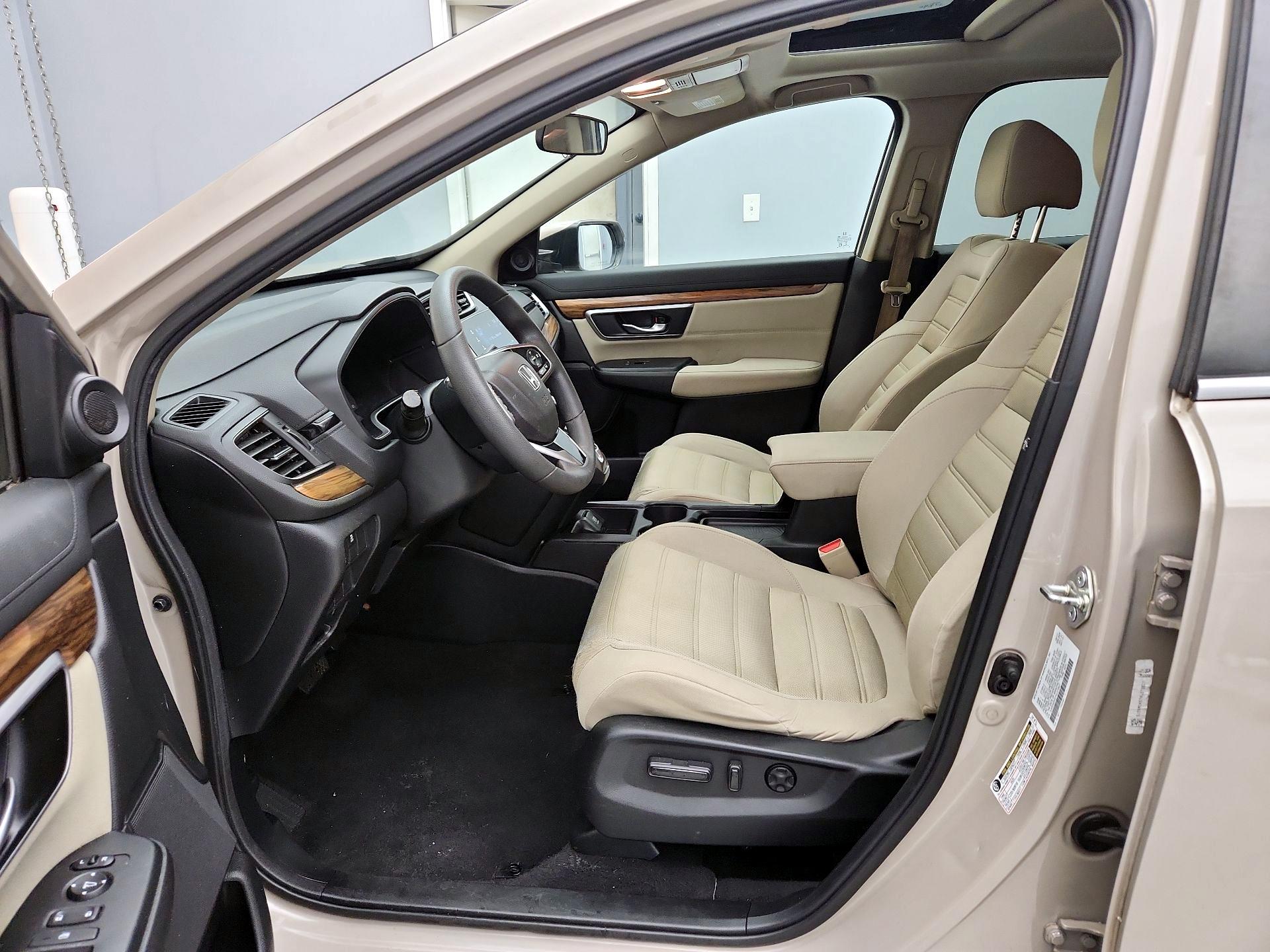 Thumbnail: 2017 Honda CR-V - 11