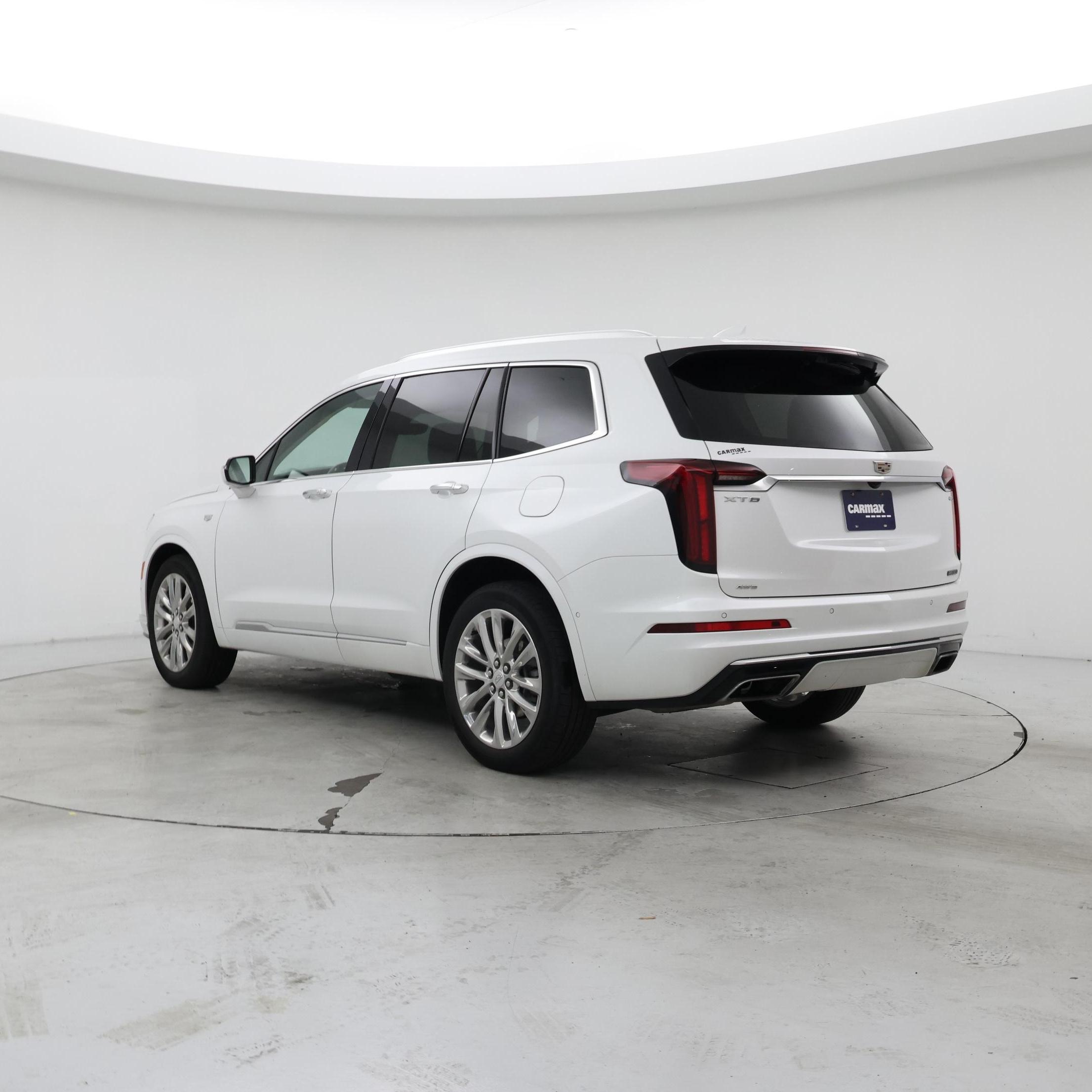 Thumbnail: 2023 Cadillac XT6 - 2