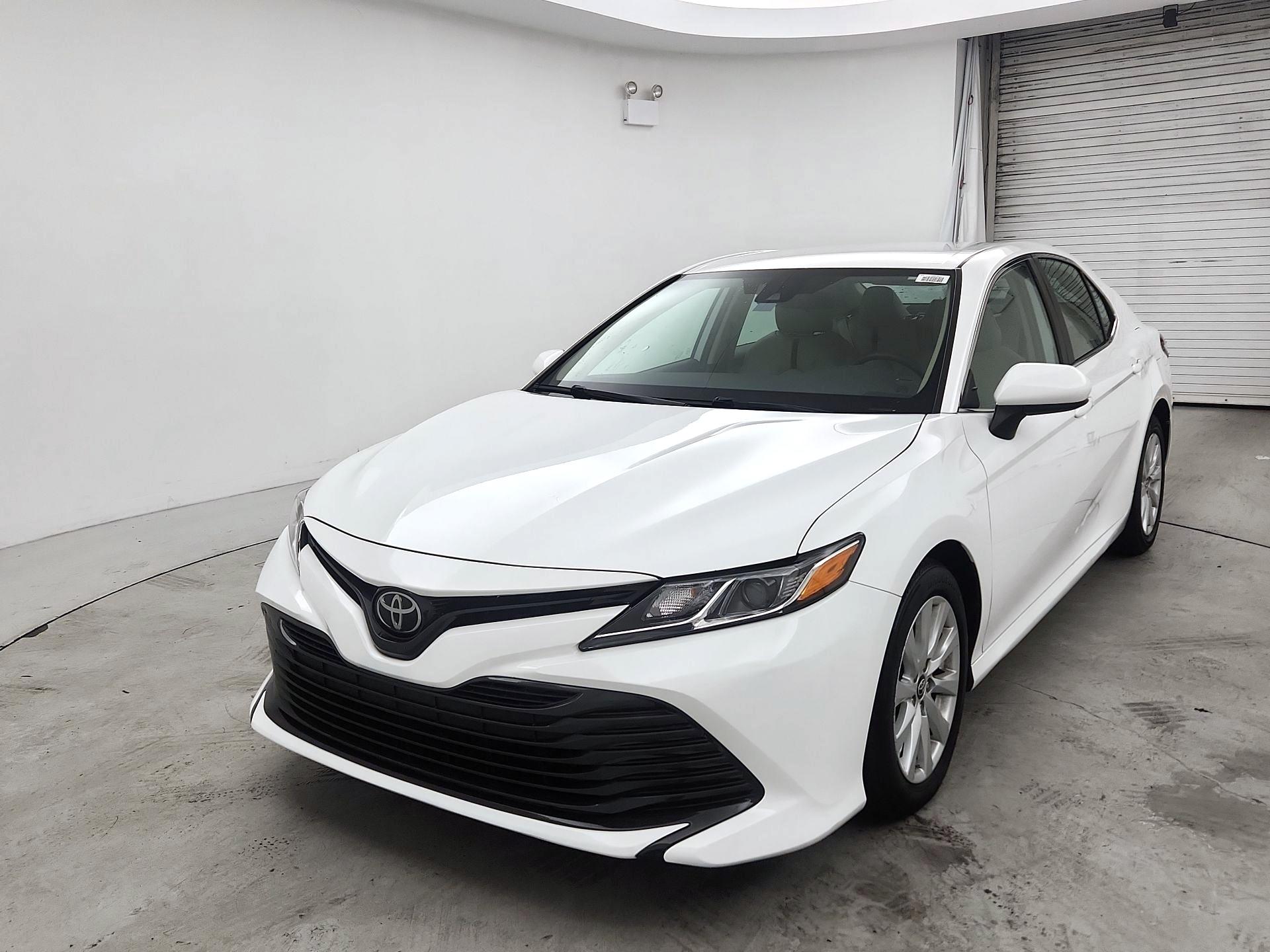 Thumbnail: 2019 Toyota Camry - 3