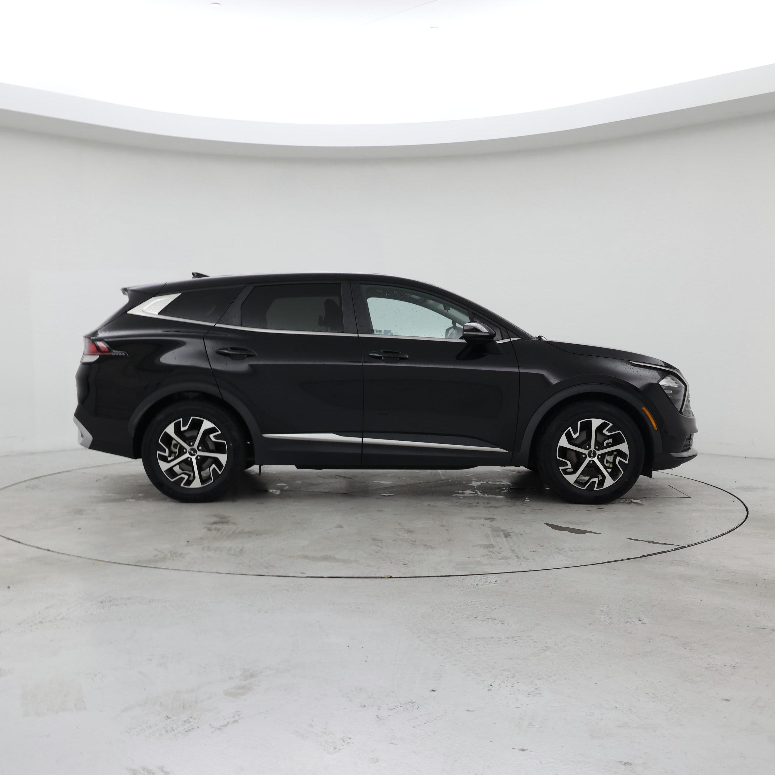 Thumbnail: 2023 Kia Sportage - 7
