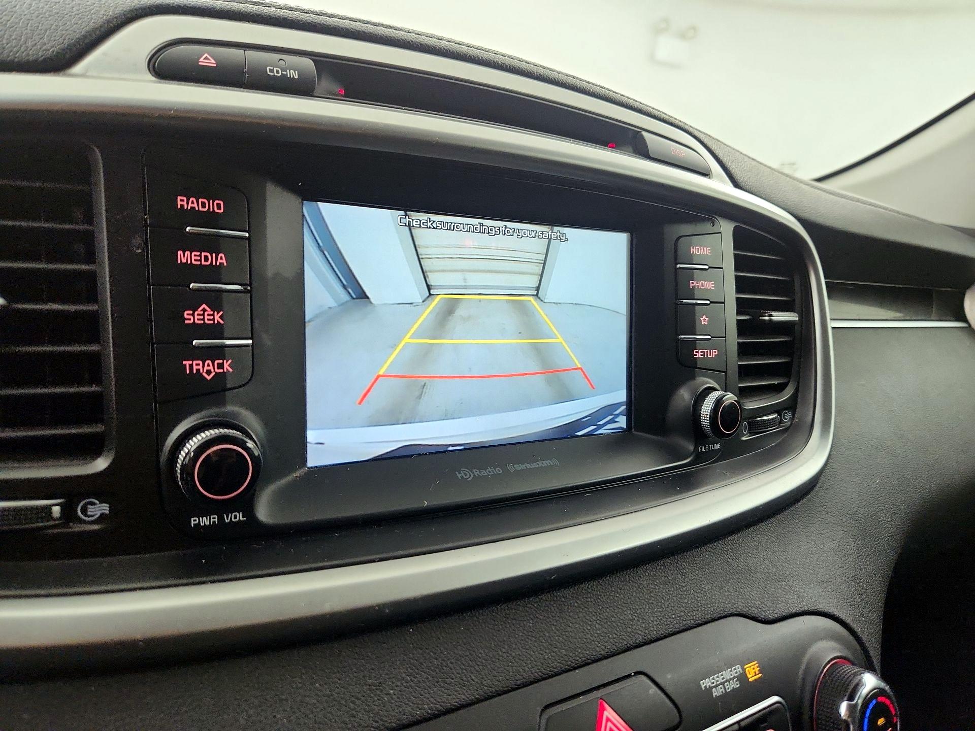 Thumbnail: 2019 Kia Sorento - 12