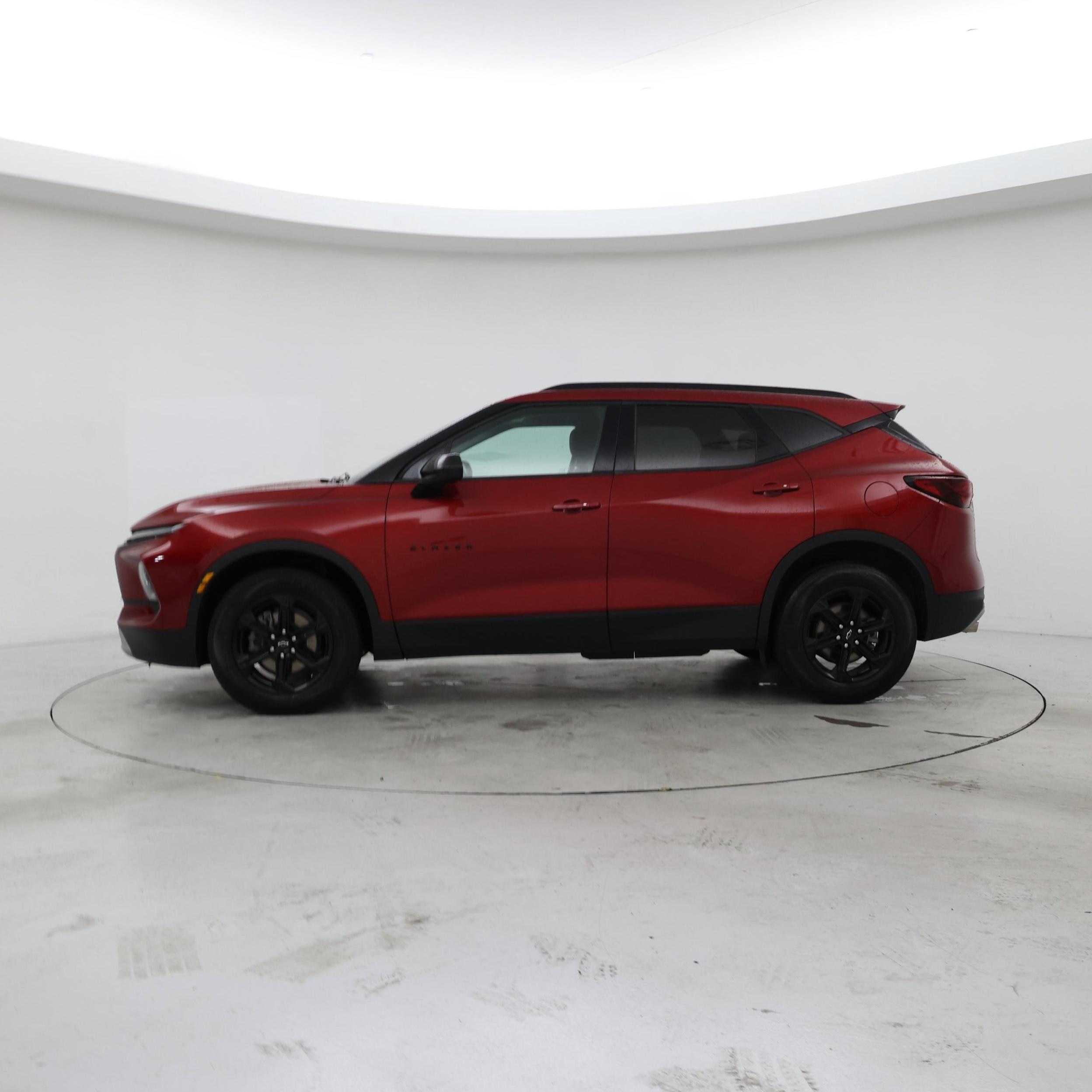 Thumbnail: 2023 Chevrolet Blazer - 3