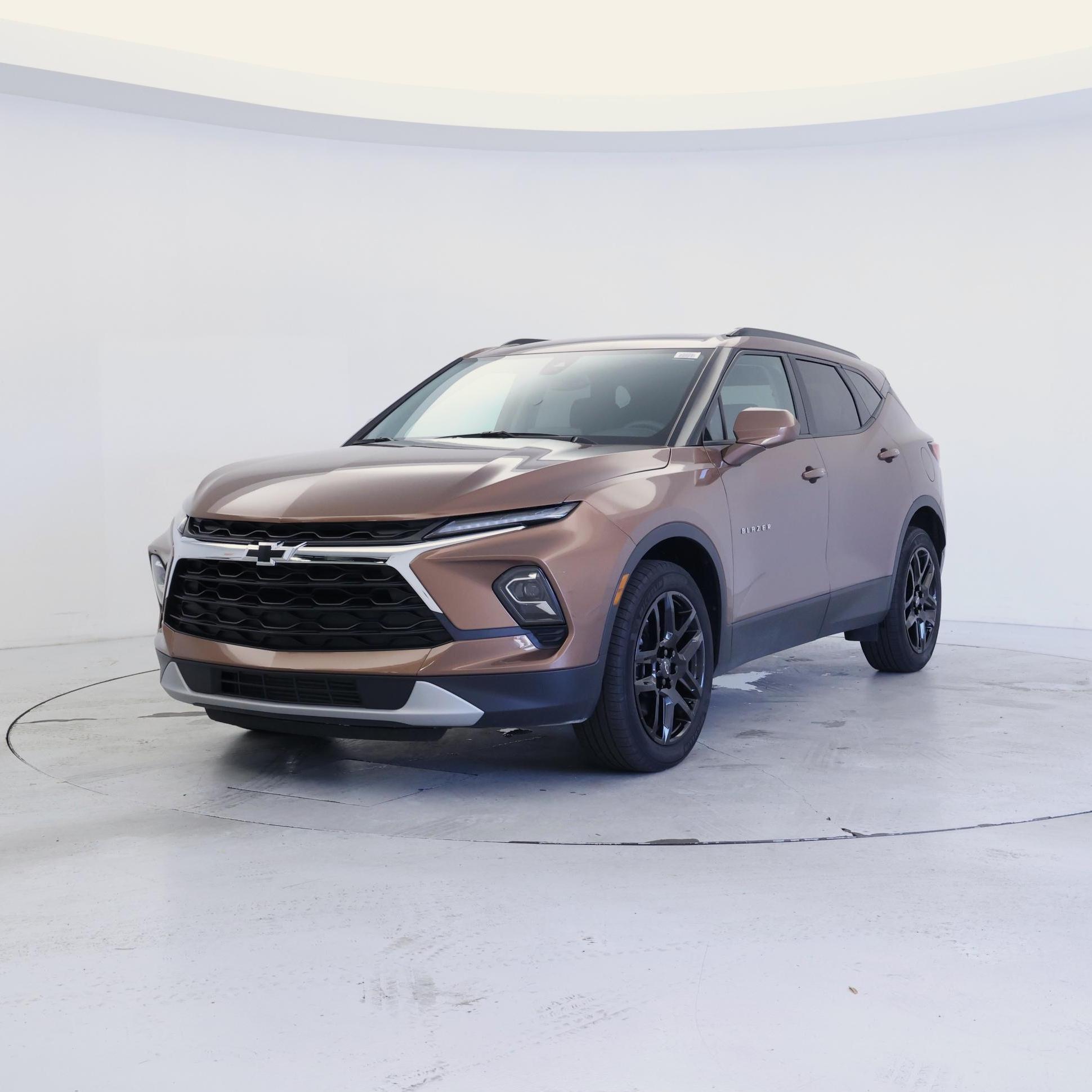 Thumbnail: 2023 Chevrolet Blazer - 4