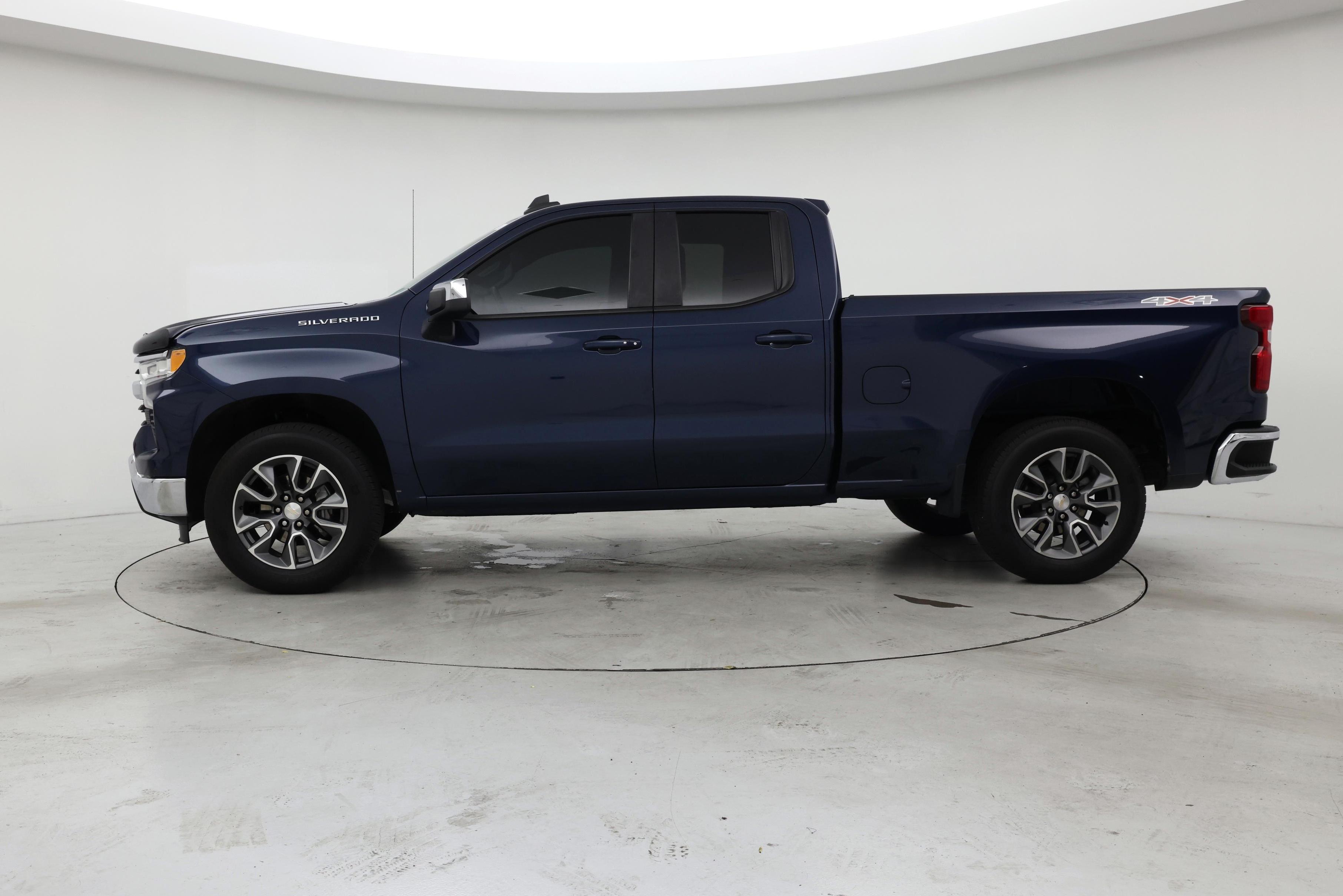 Thumbnail: 2022 Chevrolet Silverado 1500 - 3