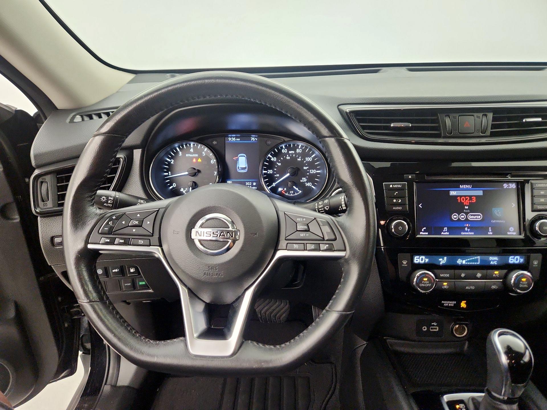 Thumbnail: 2019 Nissan Rogue - 9