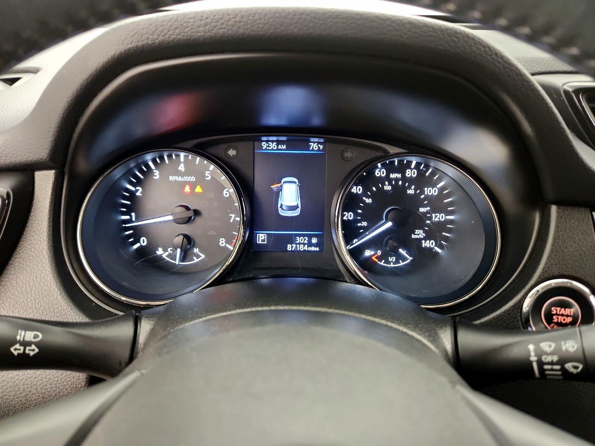 Thumbnail: 2019 Nissan Rogue - 10