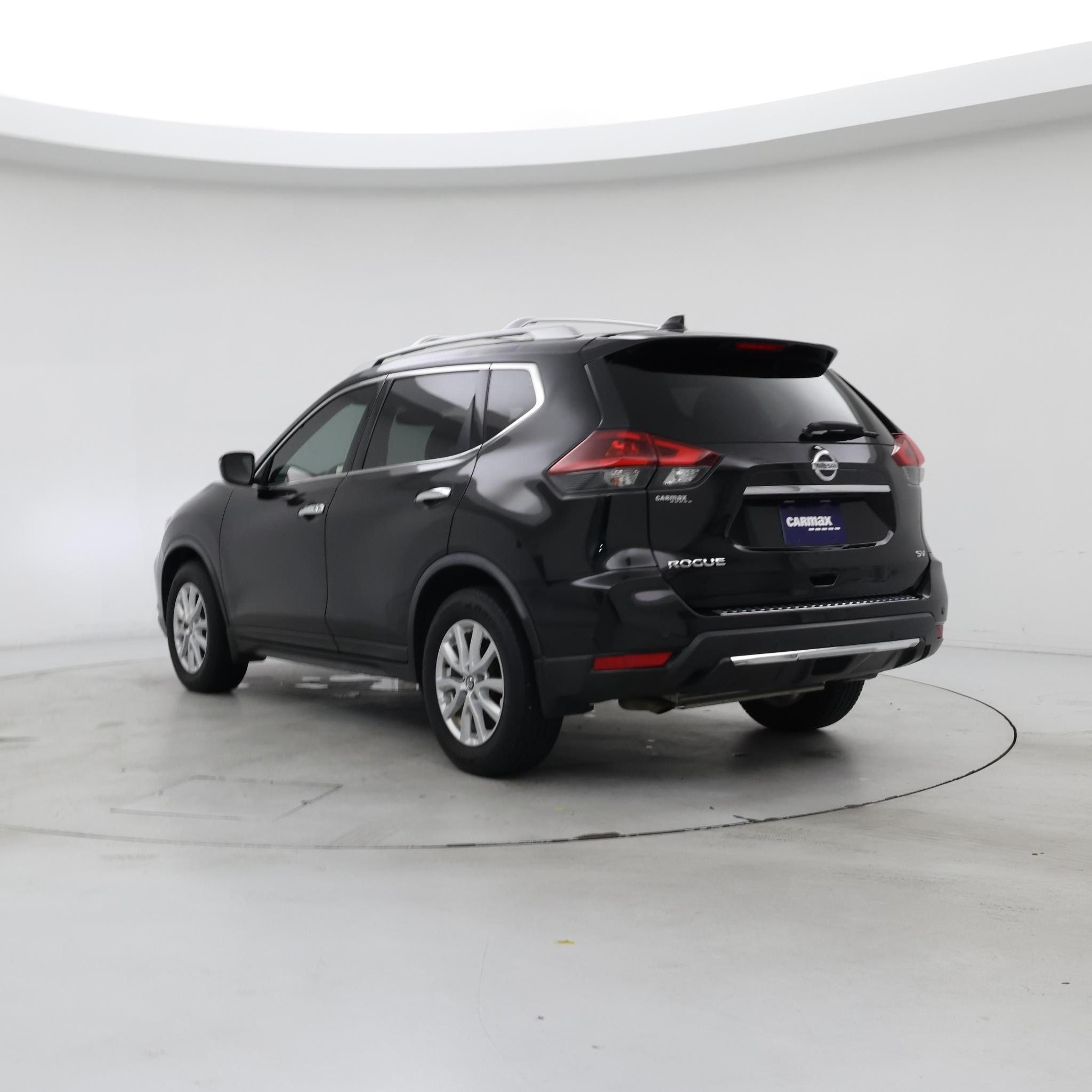 Thumbnail: 2019 Nissan Rogue - 2