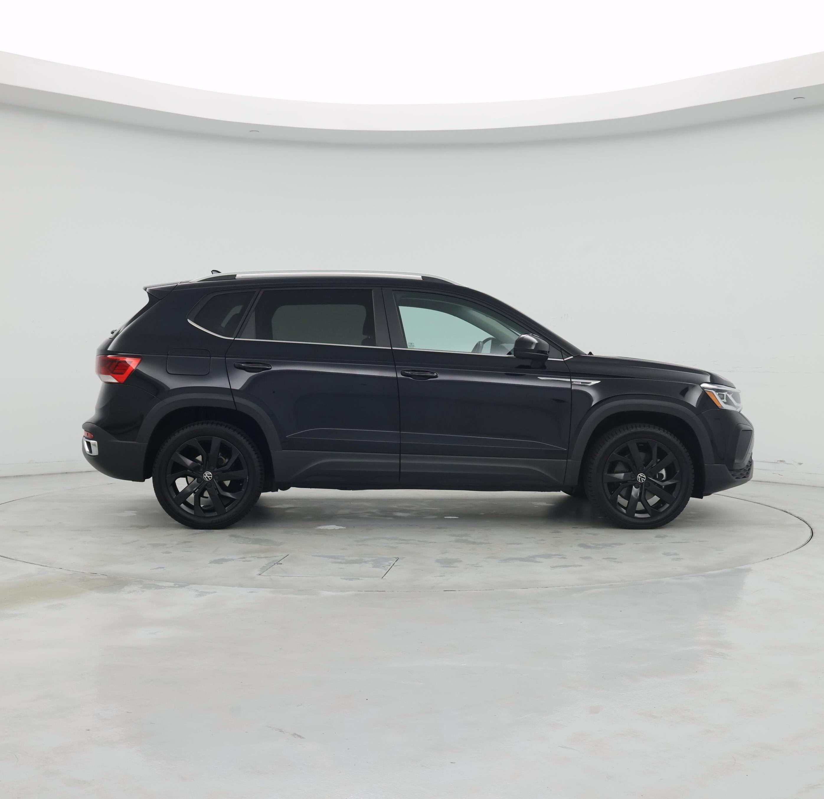 Thumbnail: 2022 Volkswagen Taos - 7
