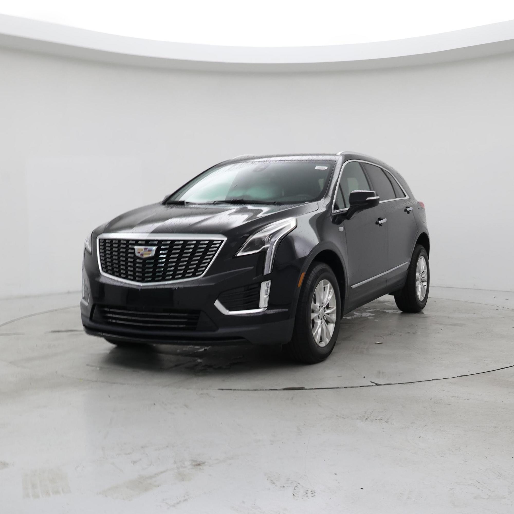 Thumbnail: 2023 Cadillac XT5 - 4