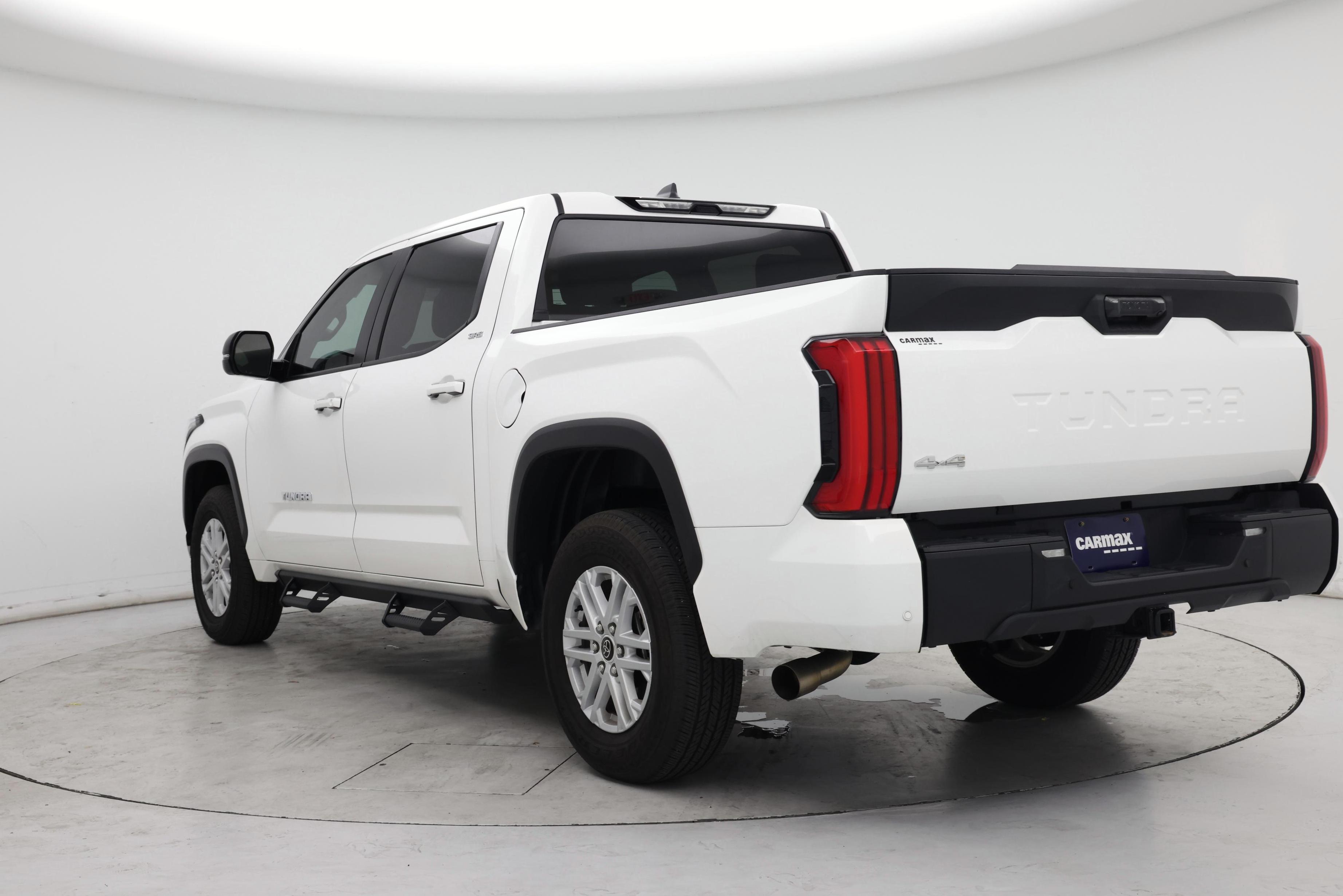 Thumbnail: 2024 Toyota Tundra - 2
