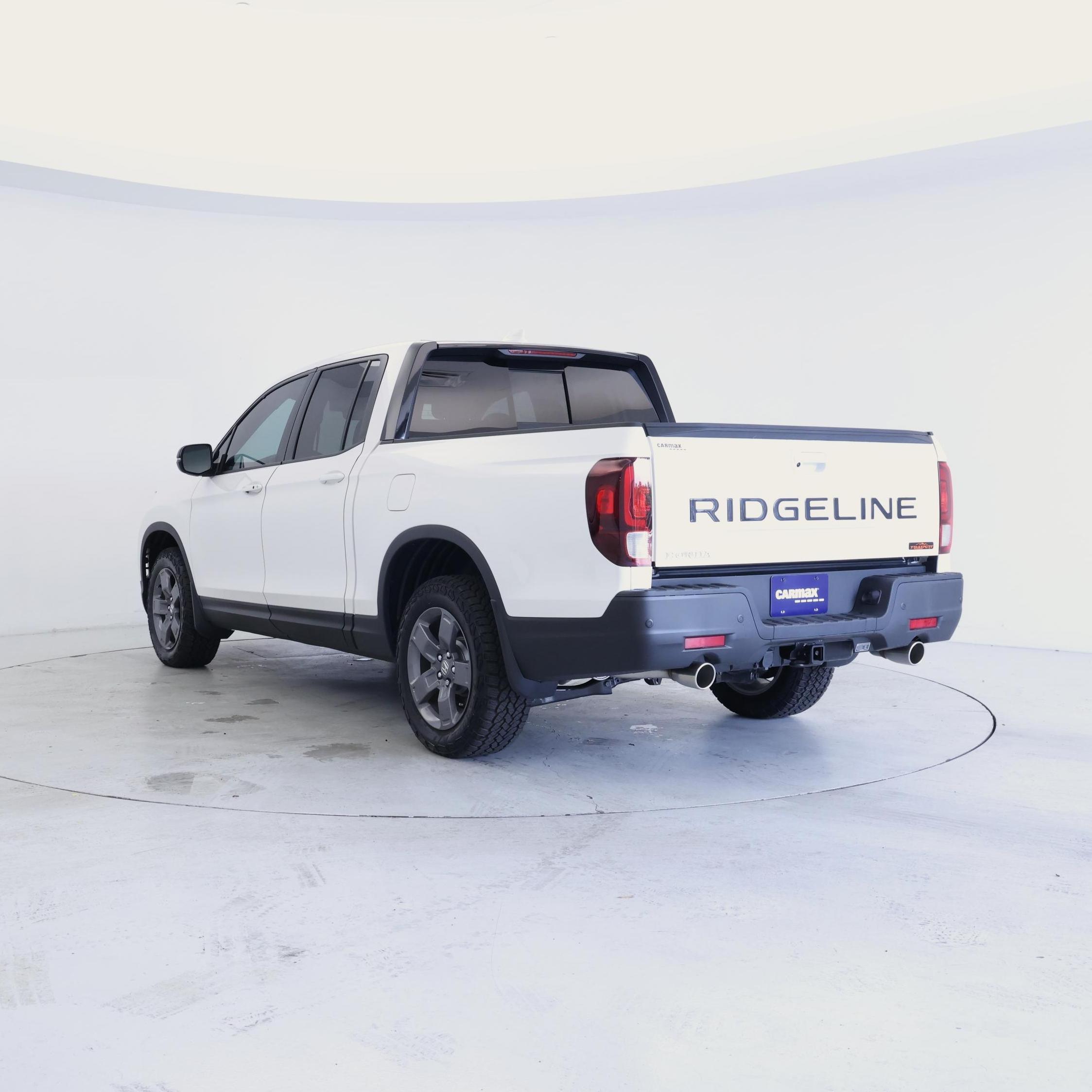 Thumbnail: 2025 Honda Ridgeline - 2
