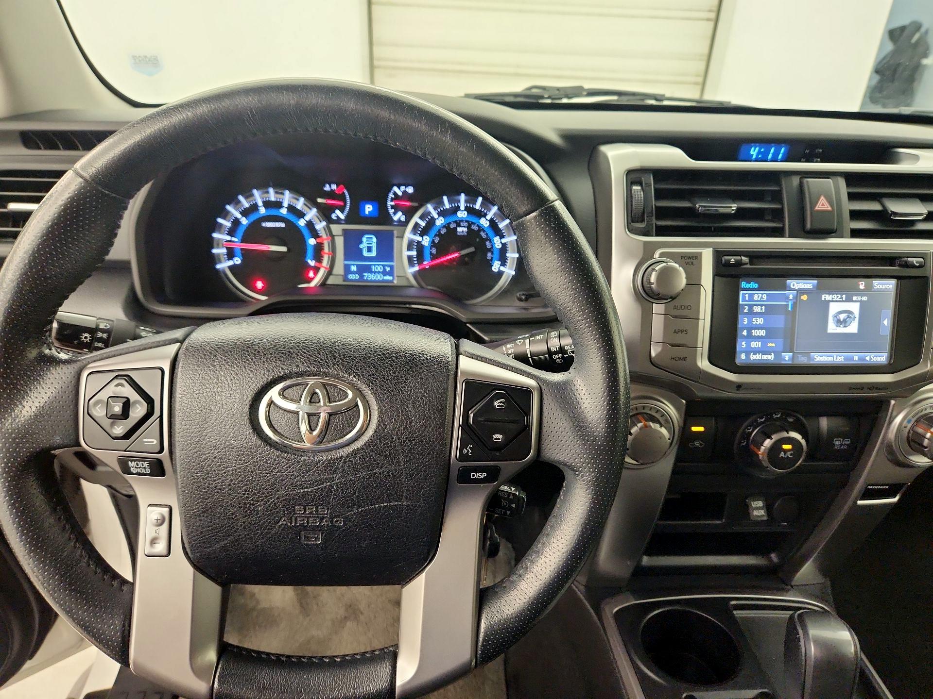 Thumbnail: 2016 Toyota 4Runner - 9