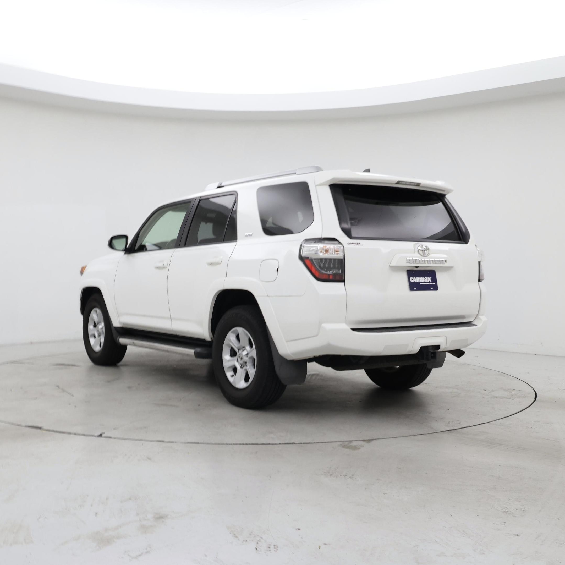 Thumbnail: 2016 Toyota 4Runner - 2