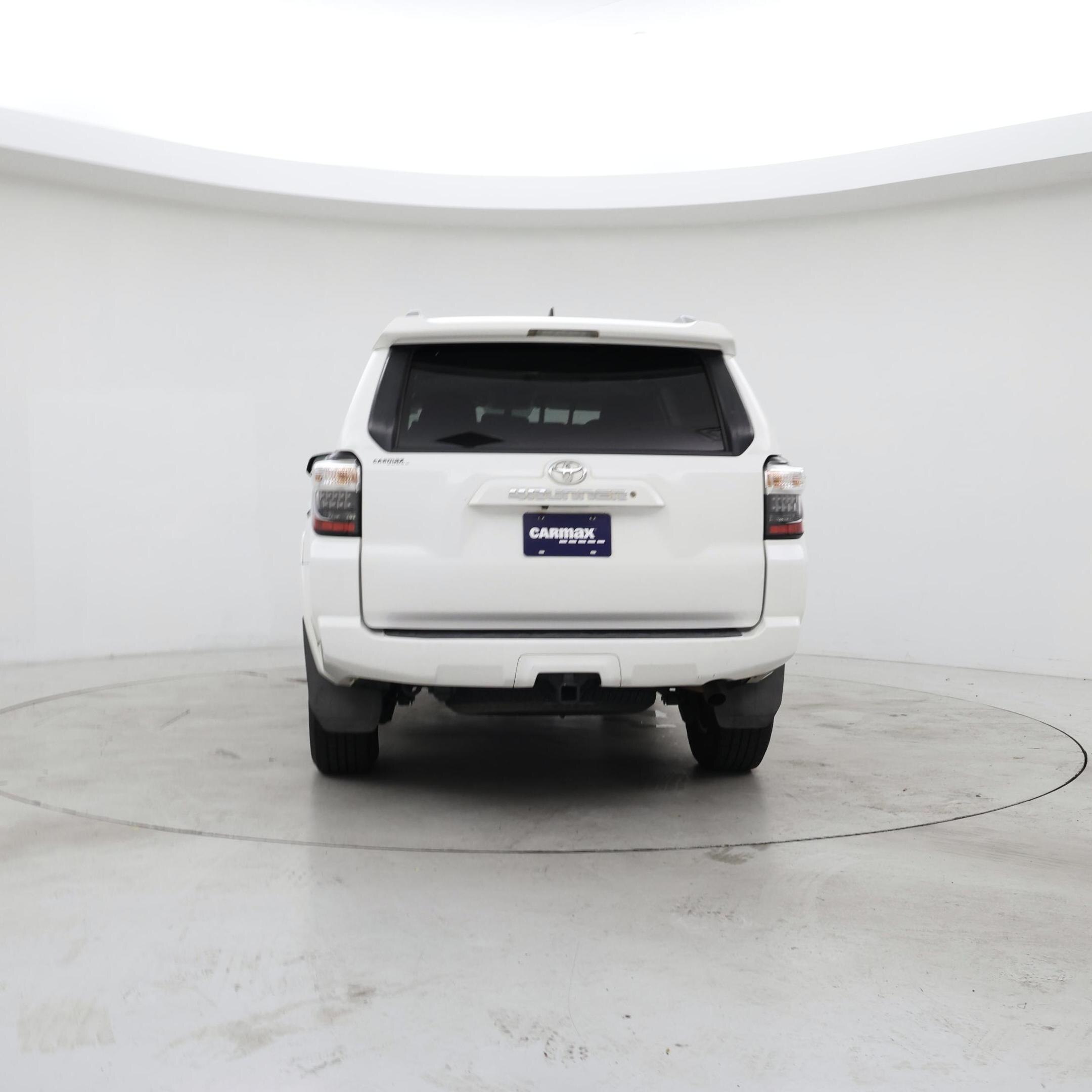 Thumbnail: 2016 Toyota 4Runner - 6