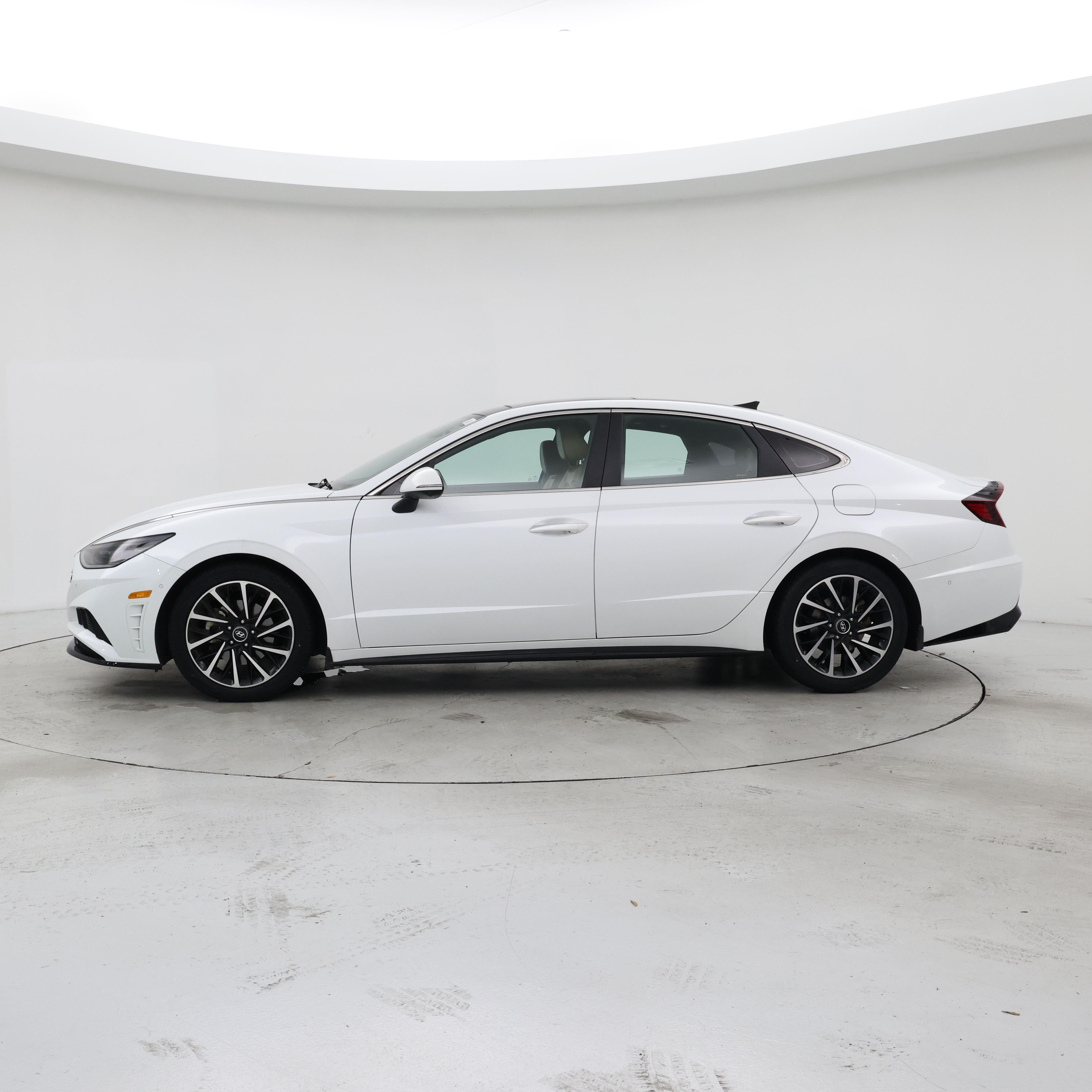 Thumbnail: 2021 Hyundai Sonata - 3