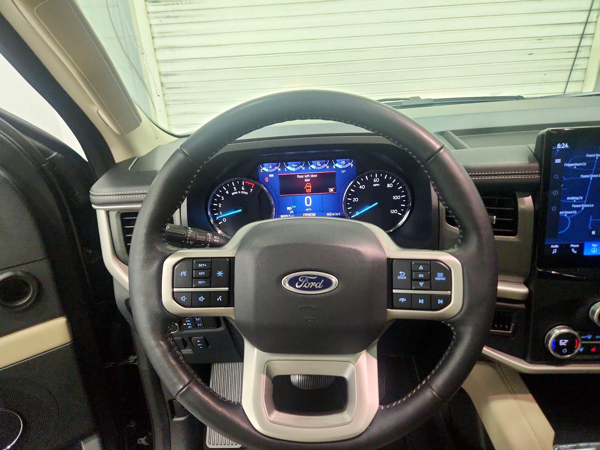 Thumbnail: 2024 Ford Expedition - 10