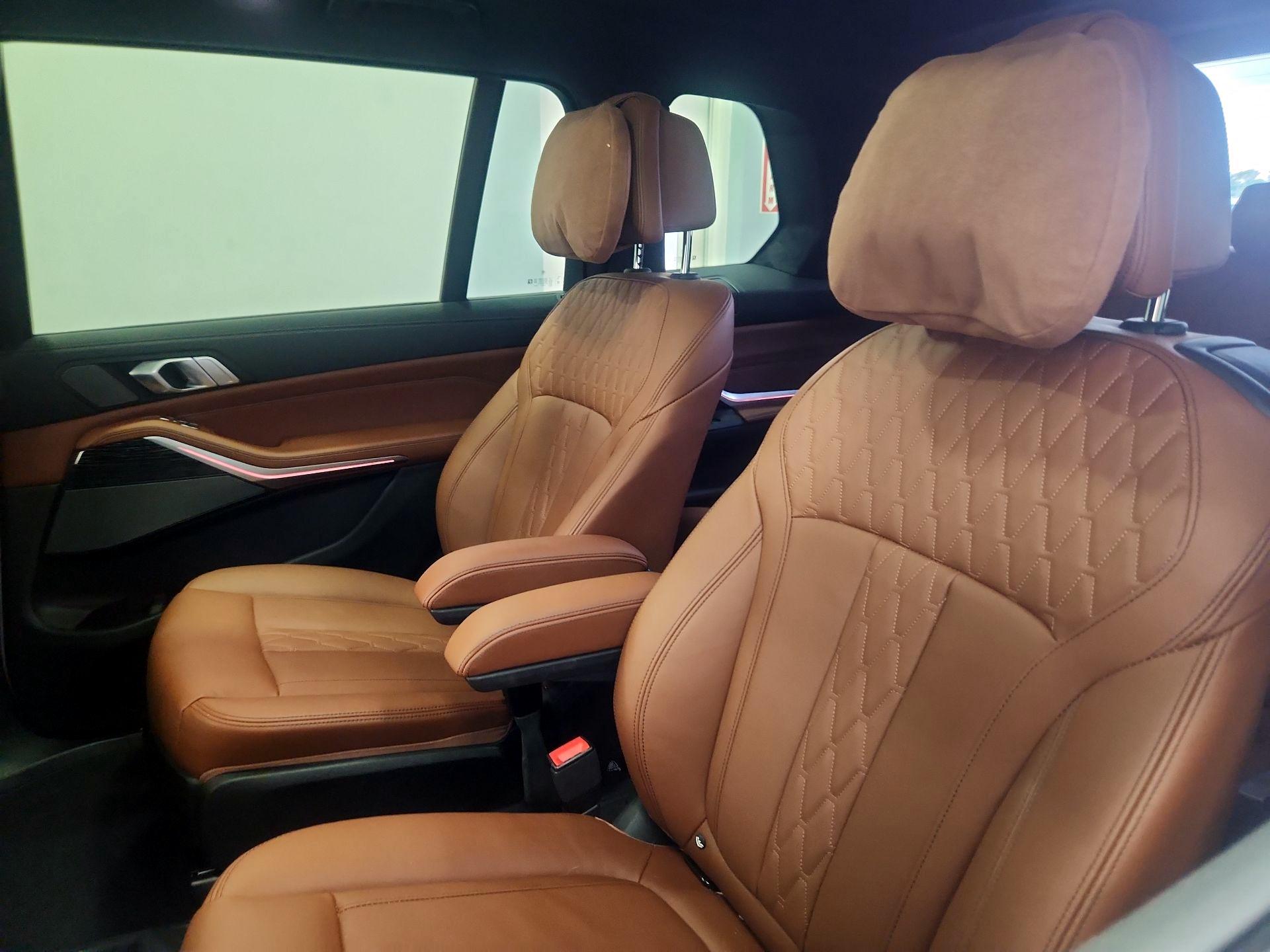 Thumbnail: 2022 BMW X7 - 20