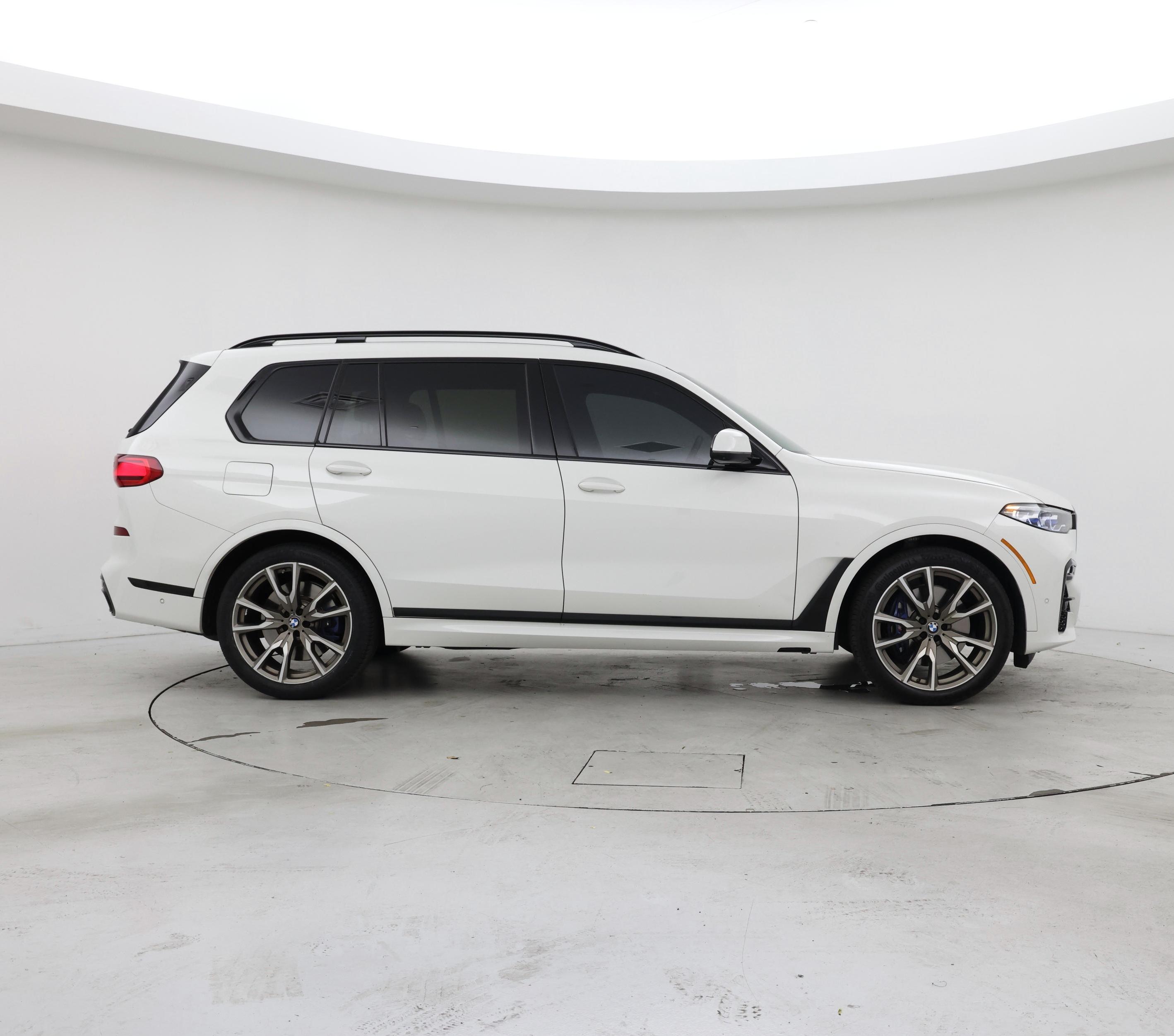 Thumbnail: 2022 BMW X7 - 7
