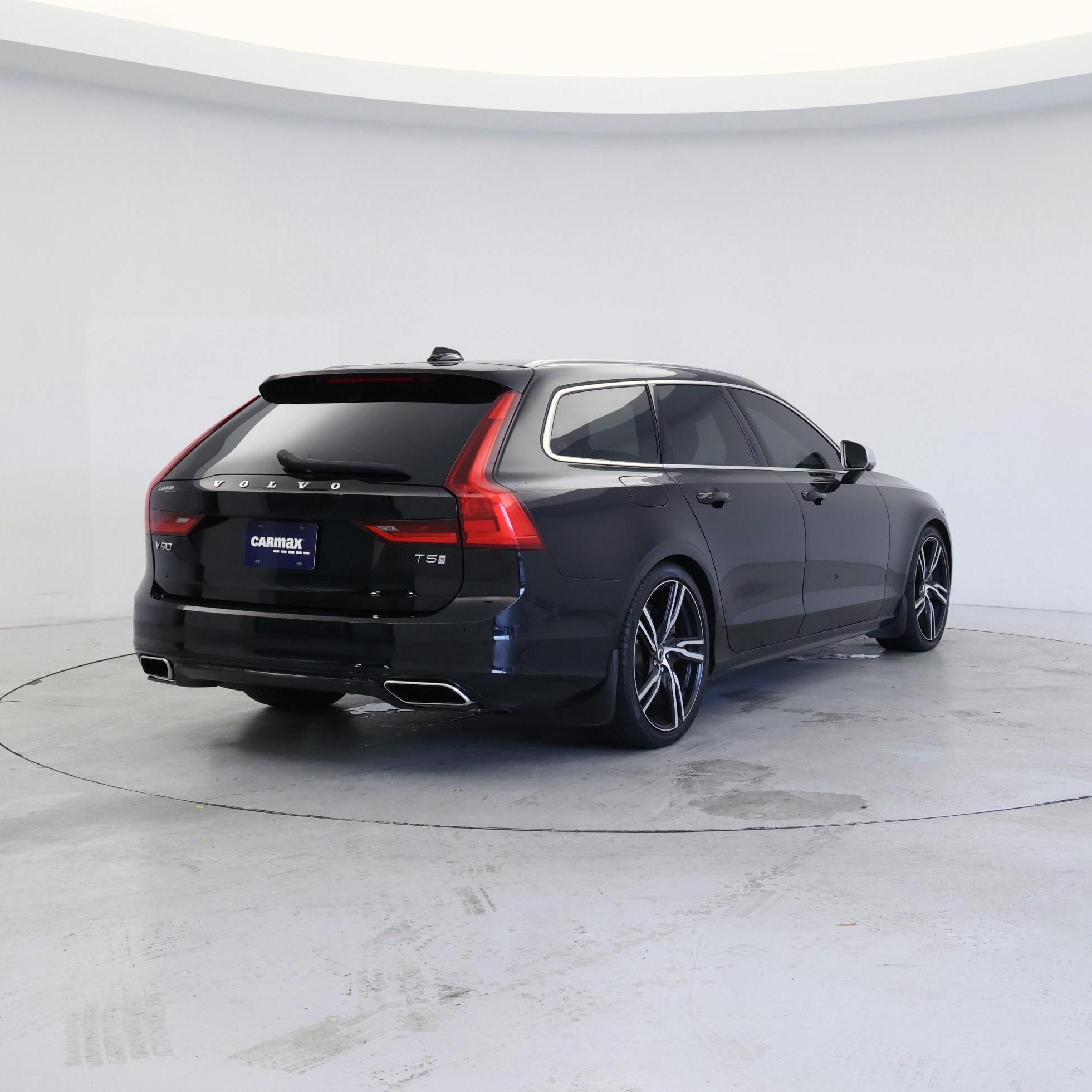Thumbnail: 2019 Volvo V90 - 8