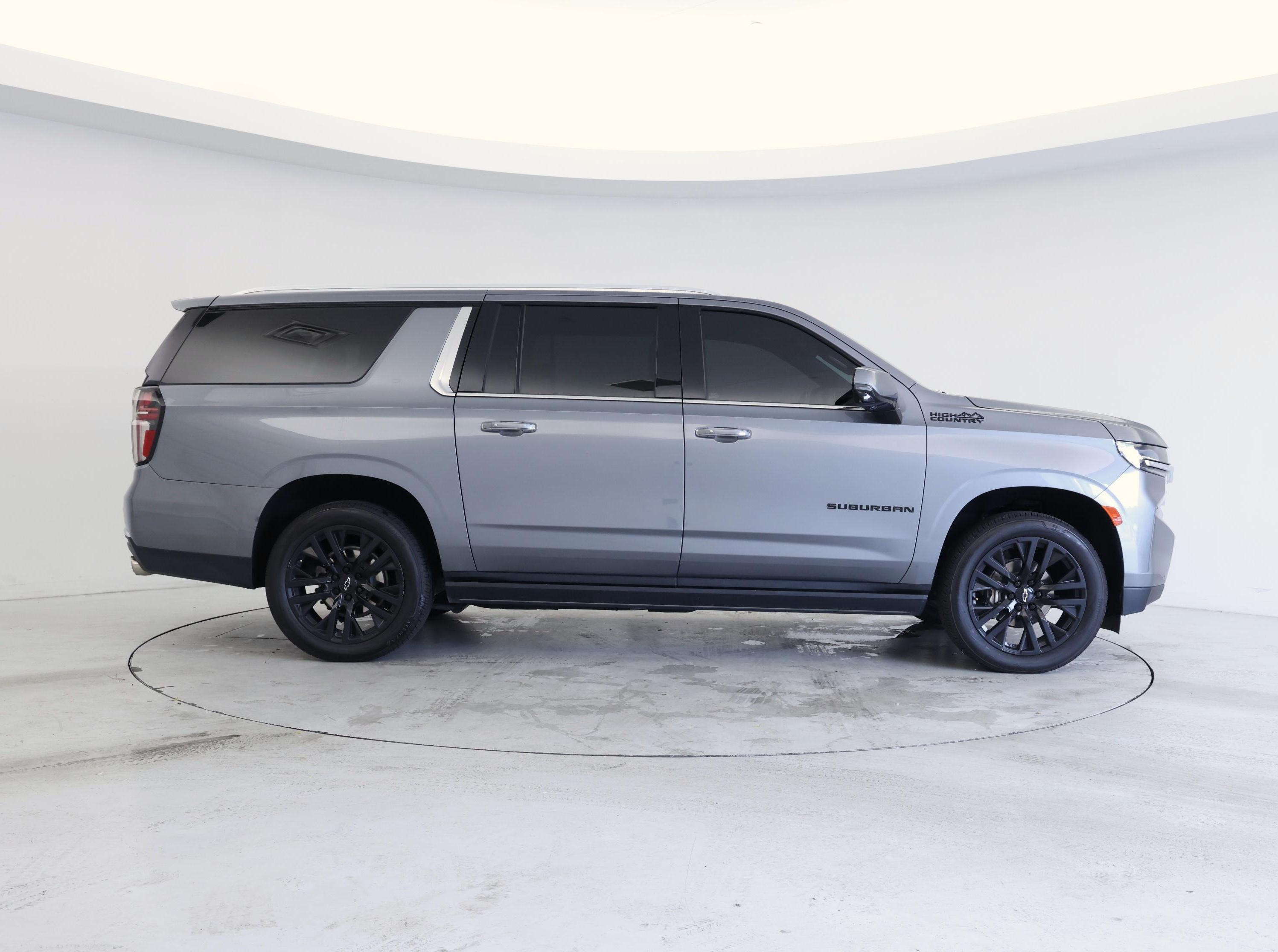 Thumbnail: 2022 Chevrolet Suburban - 7