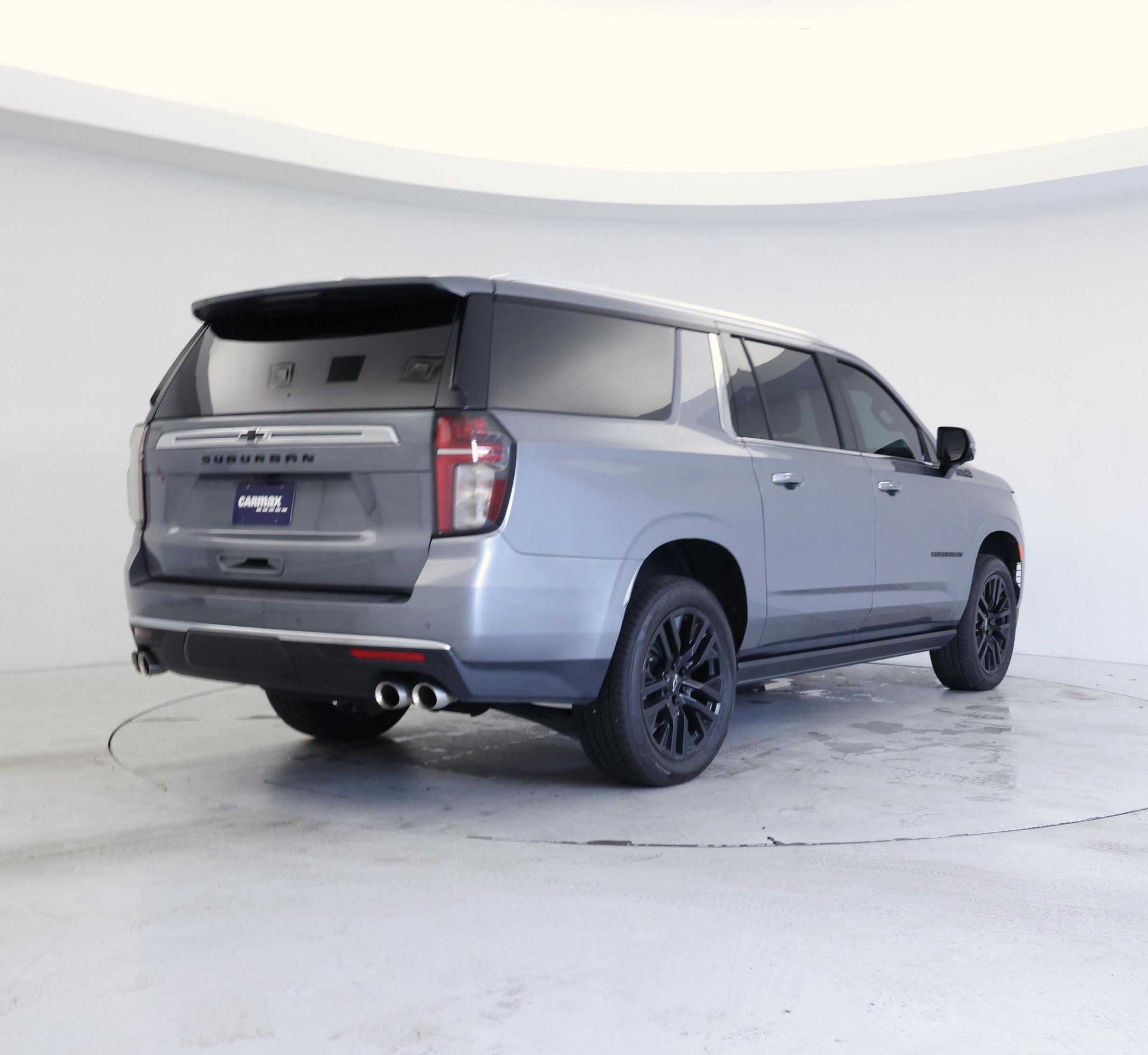 Thumbnail: 2022 Chevrolet Suburban - 8