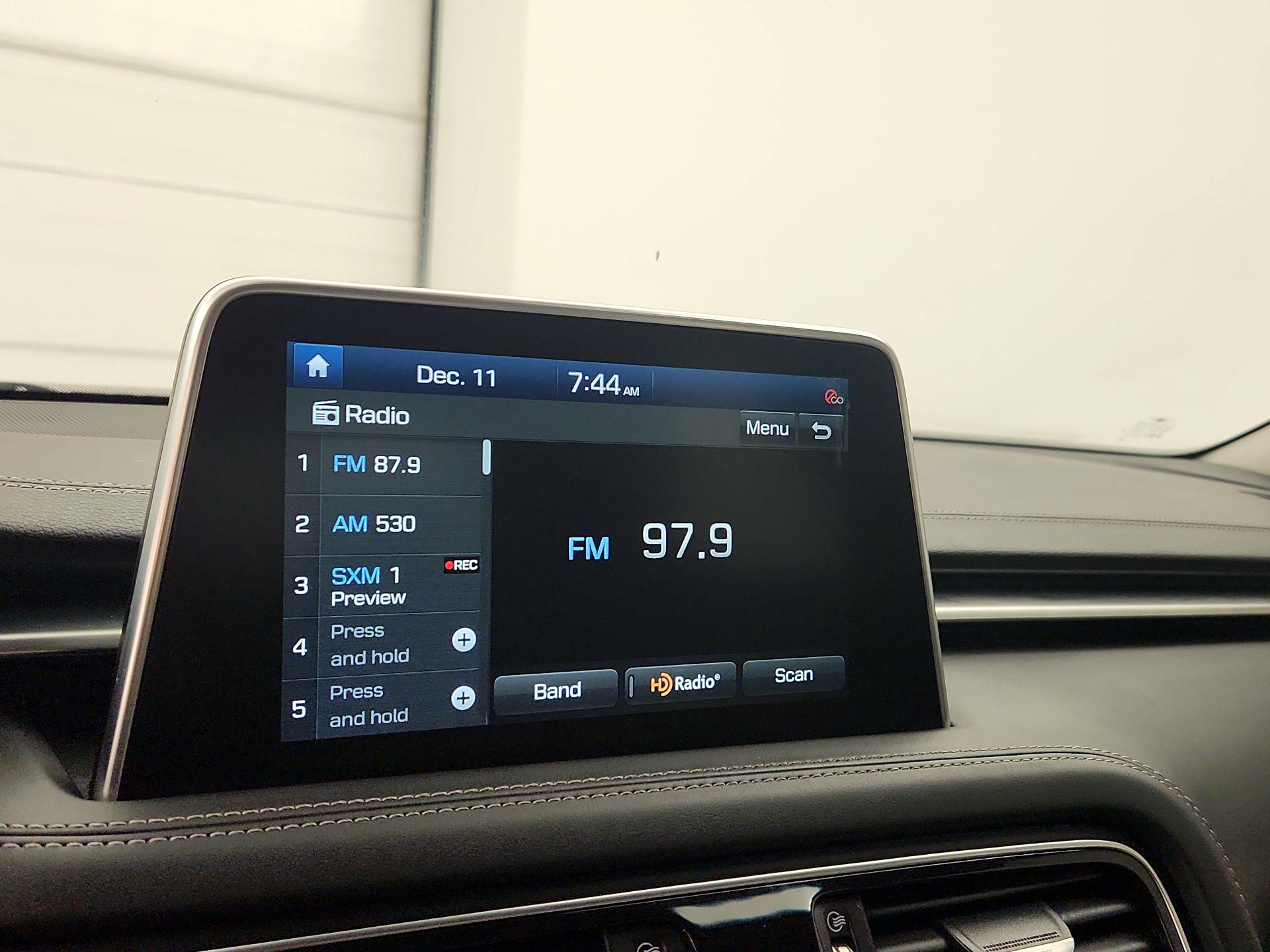 Thumbnail: 2021 Genesis G70 - 16