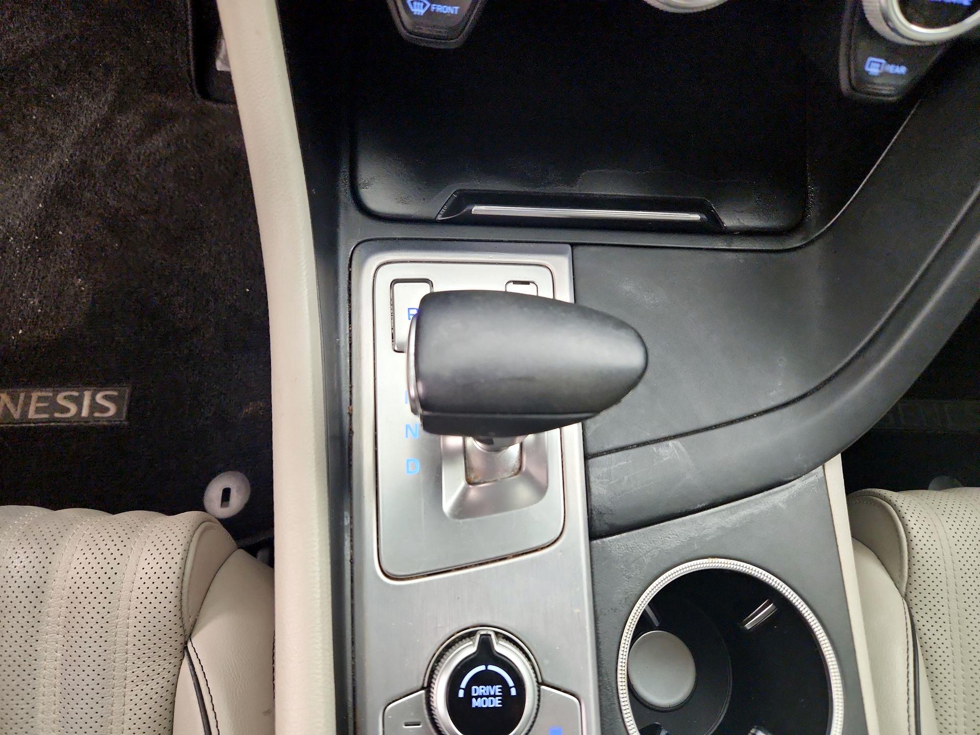 Thumbnail: 2021 Genesis G70 - 18