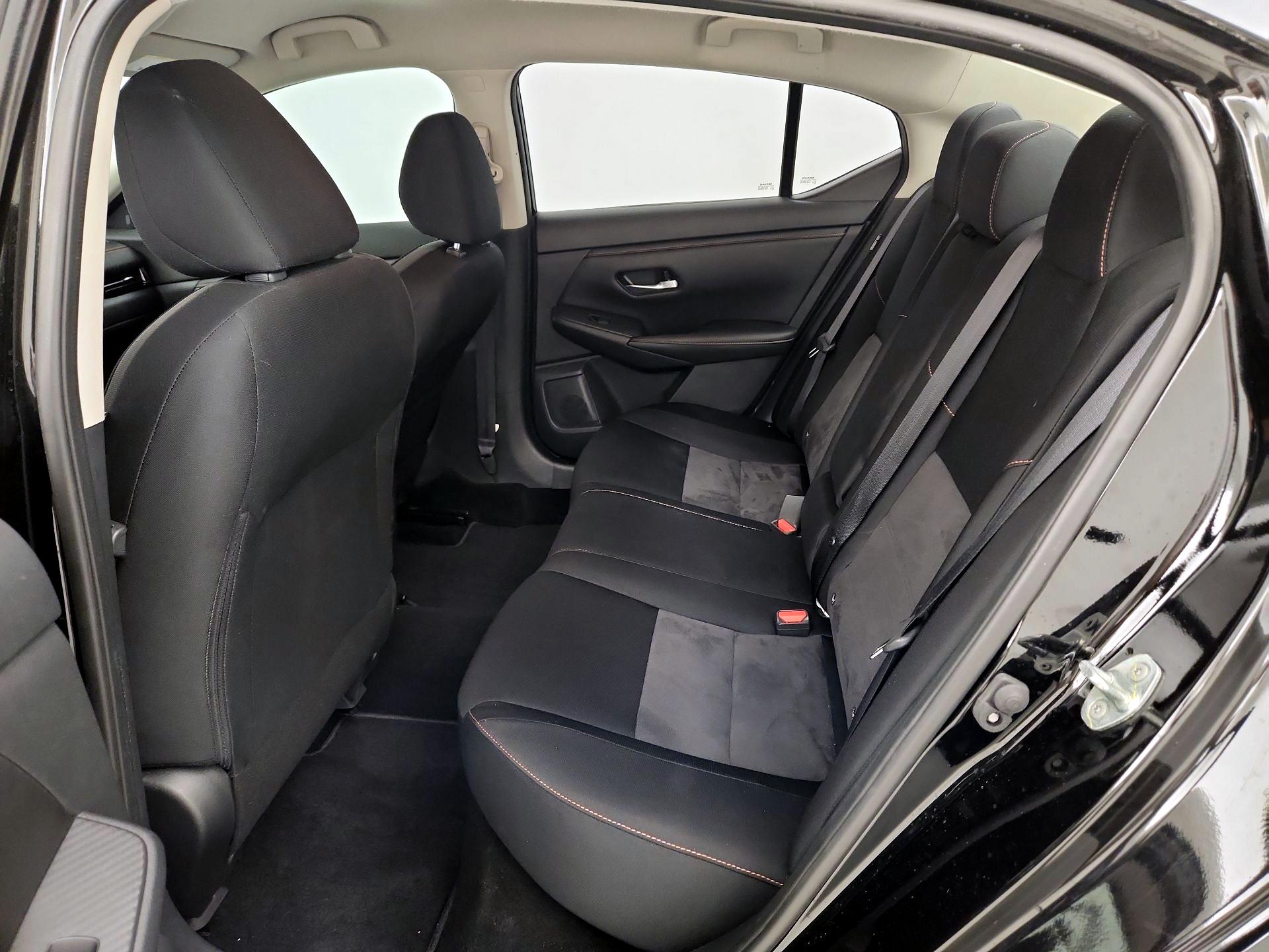 Thumbnail: 2021 Nissan Sentra - 19