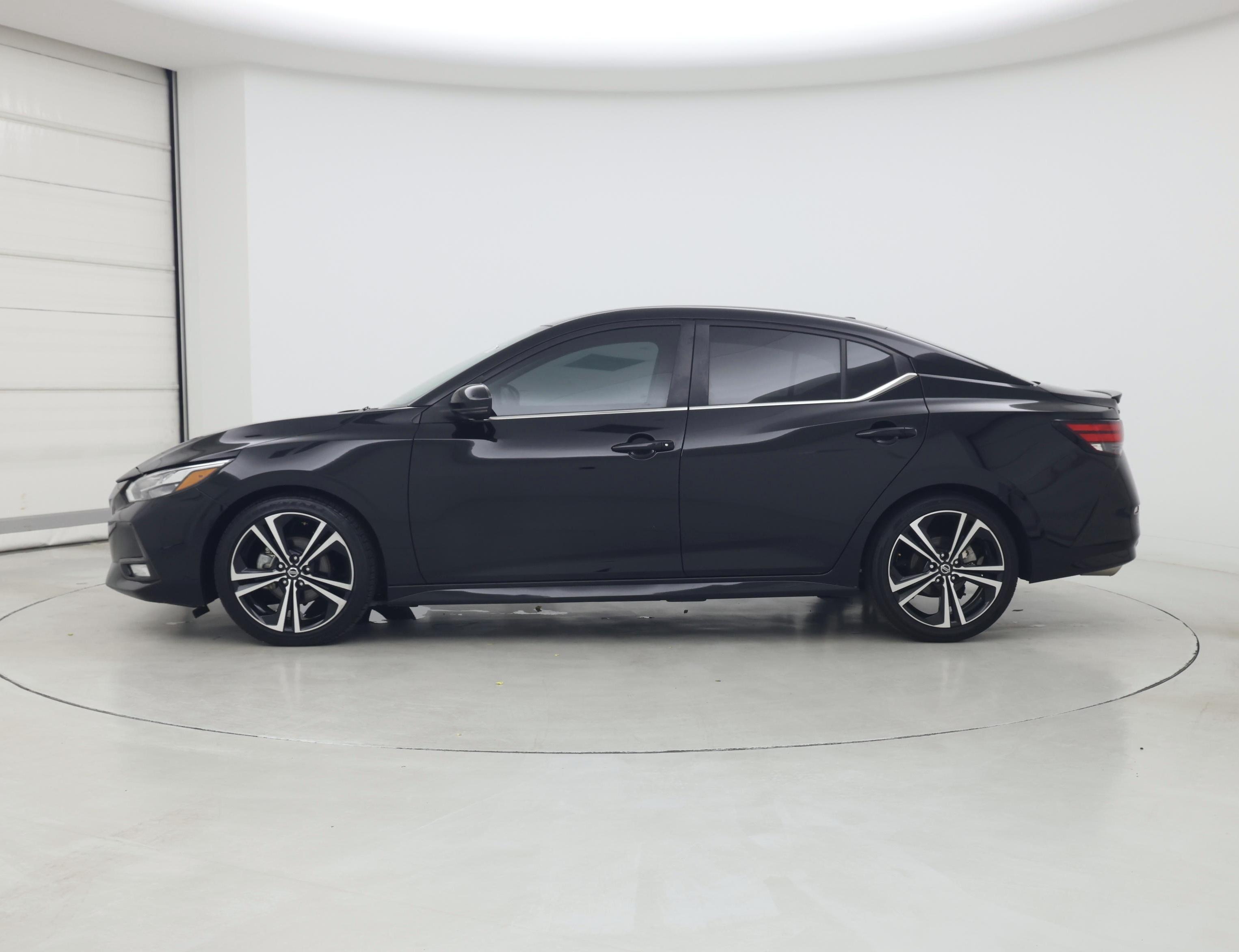 Thumbnail: 2021 Nissan Sentra - 3
