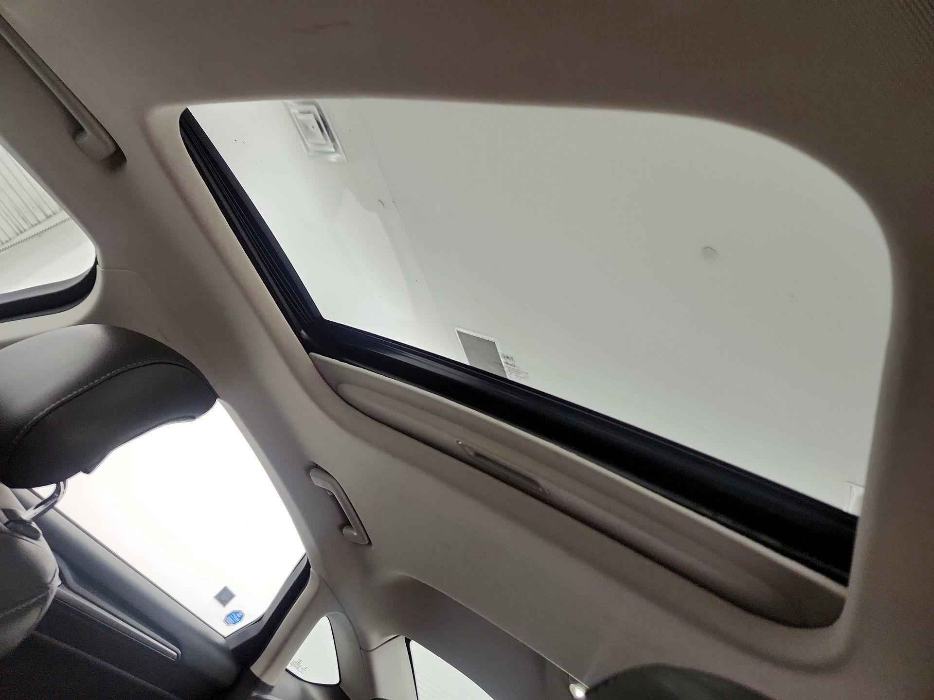Thumbnail: 2014 Ford Fusion - 17