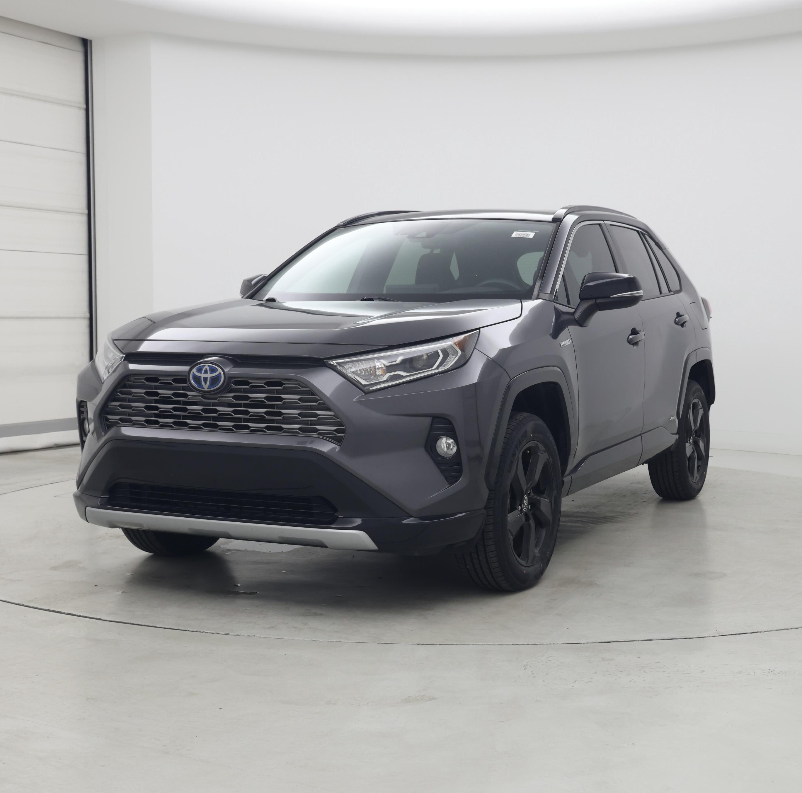 Thumbnail: 2021 Toyota RAV4 - 4