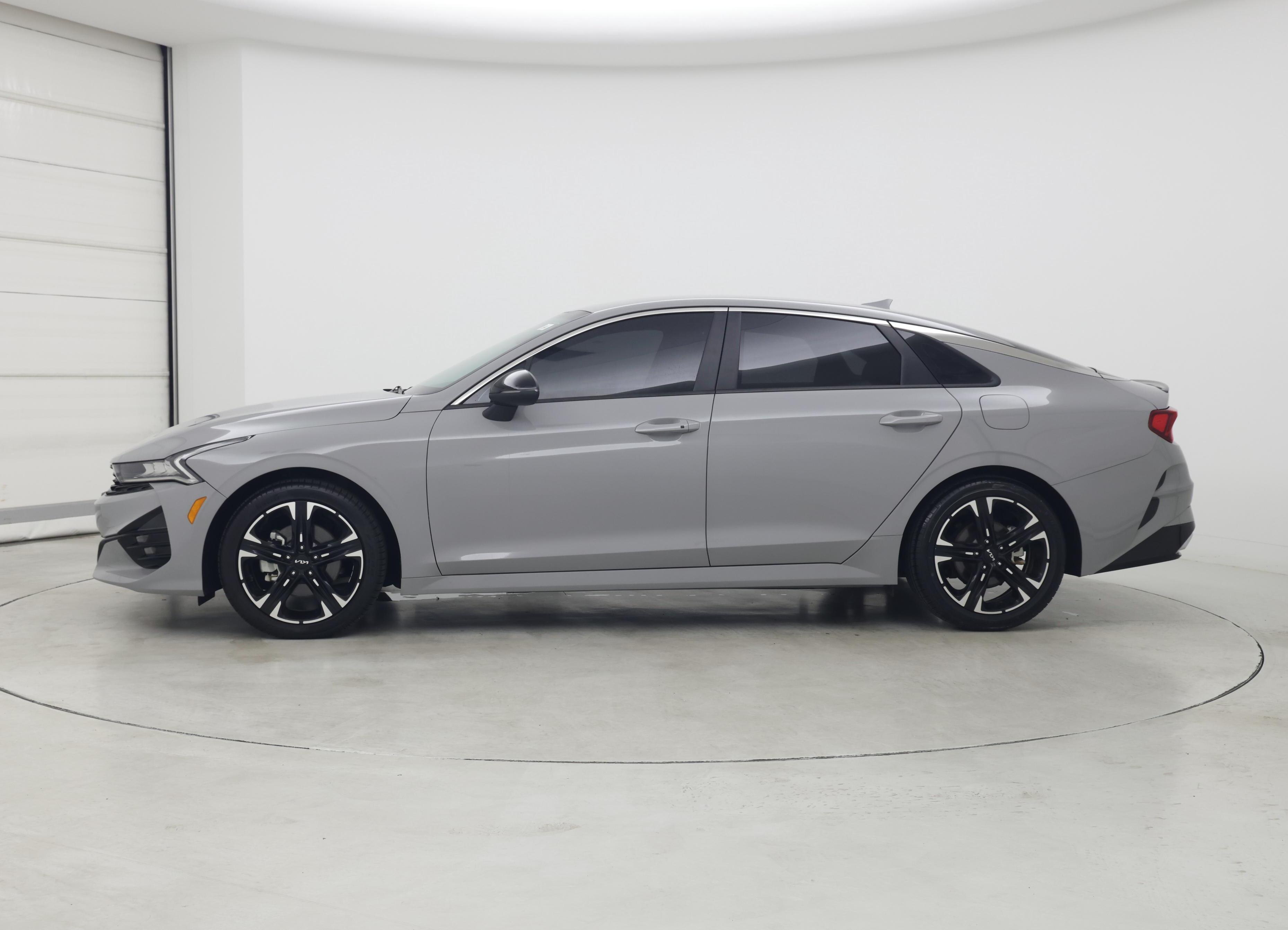 Thumbnail: 2022 Kia K5 - 3