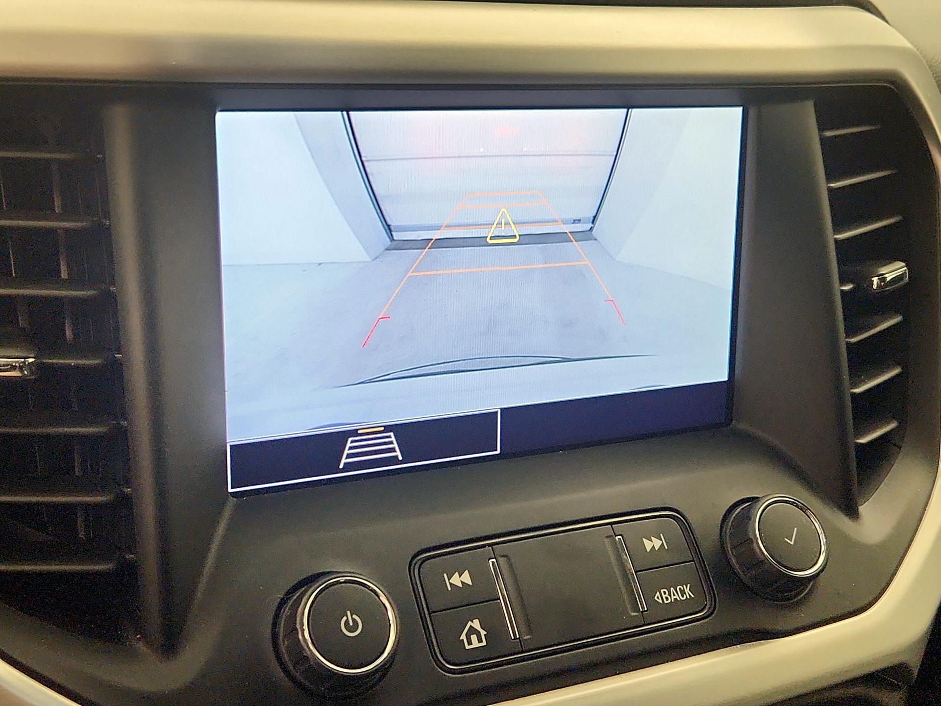 Thumbnail: 2021 GMC Acadia - 14
