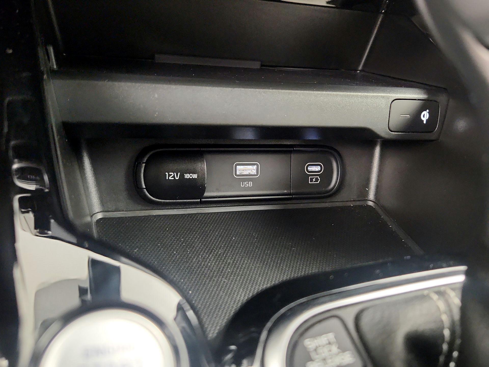 Thumbnail: 2024 Kia Soul - 16