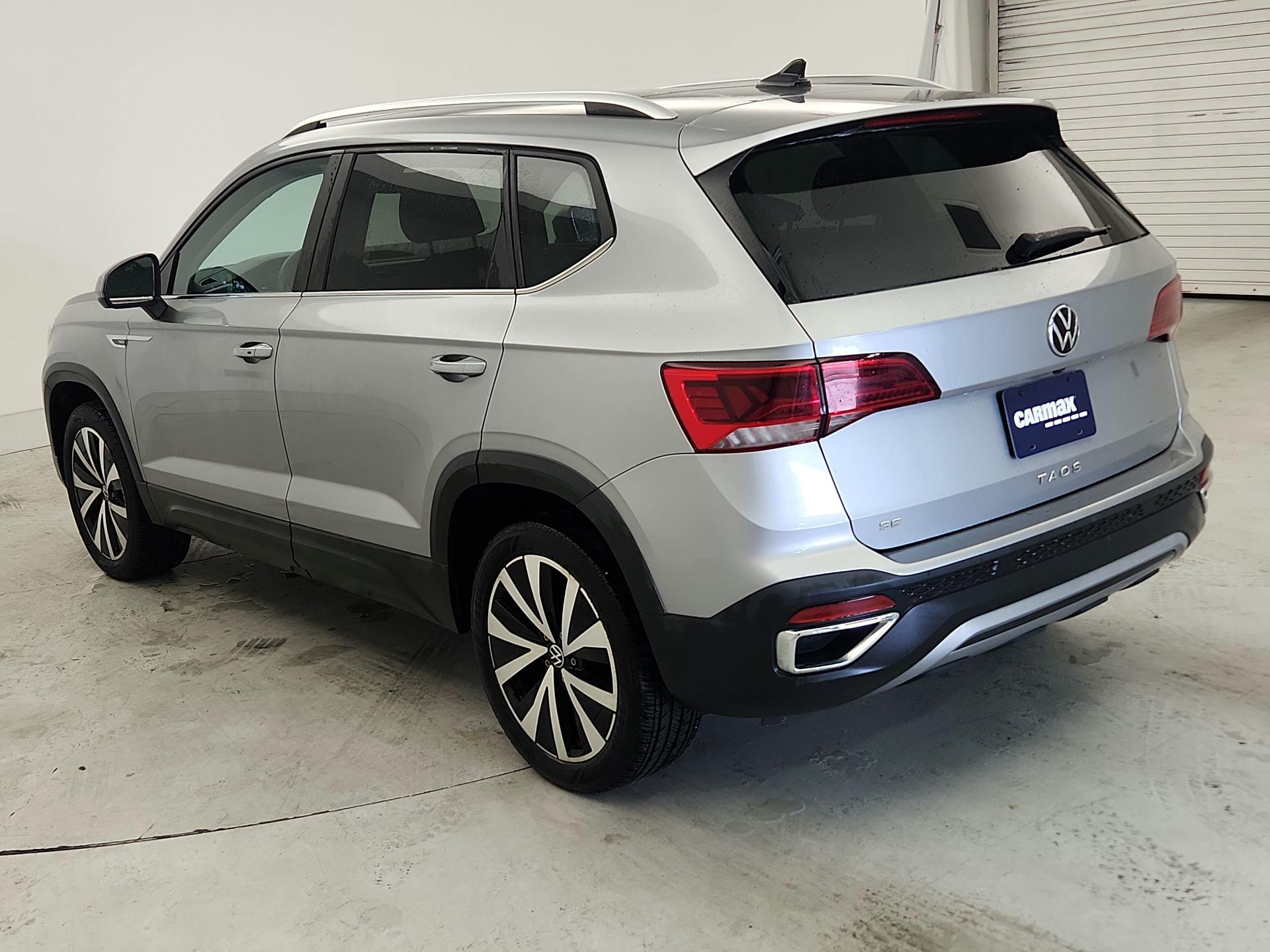 Thumbnail: 2023 Volkswagen Taos - 7