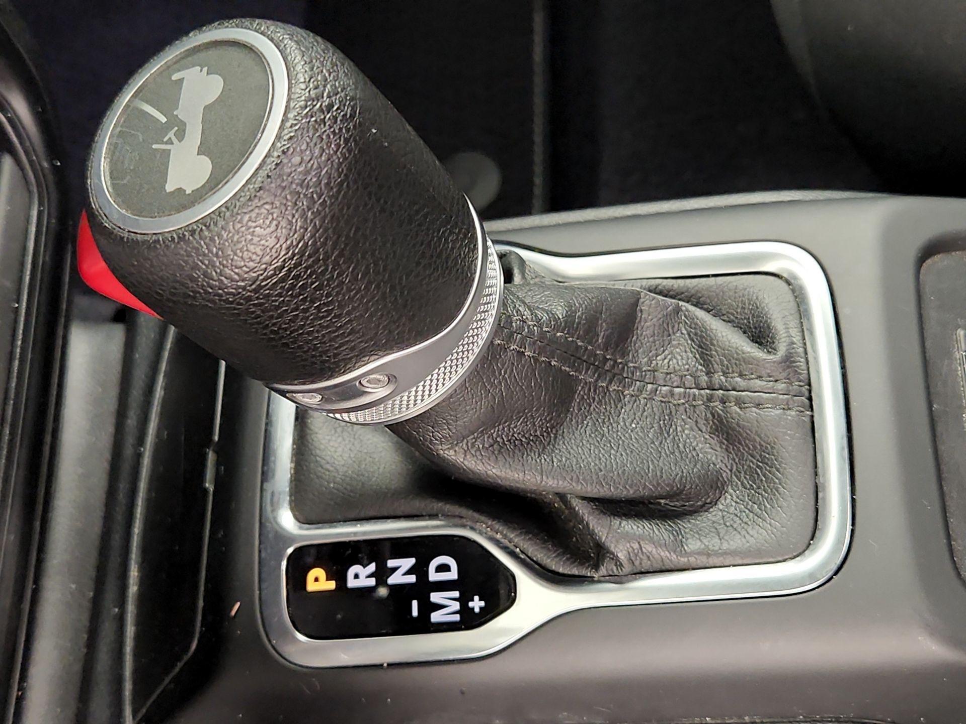Thumbnail: 2021 Jeep Wrangler - 17