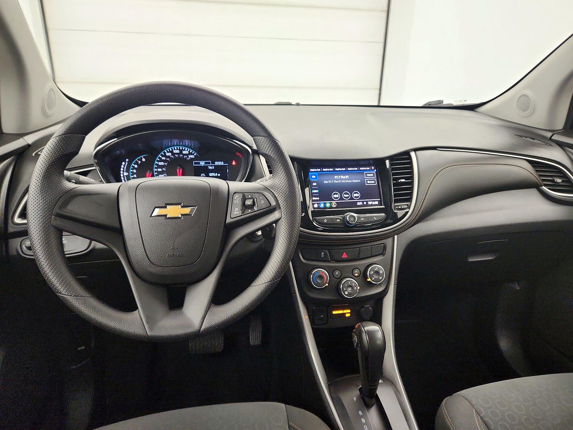 Thumbnail: 2021 Chevrolet Trax - 9