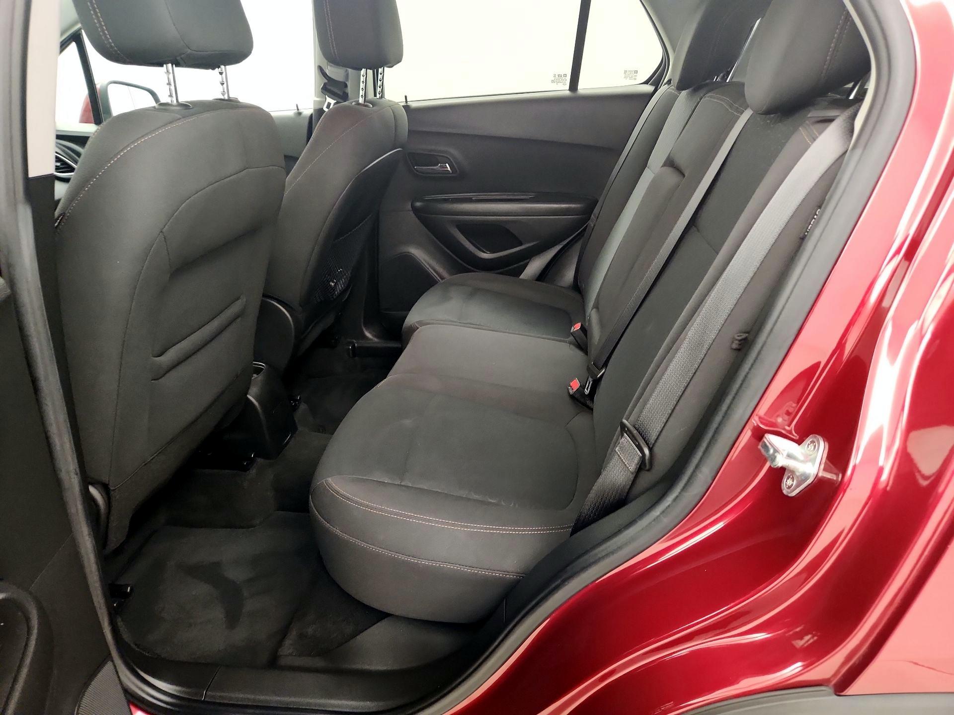 Thumbnail: 2021 Chevrolet Trax - 19