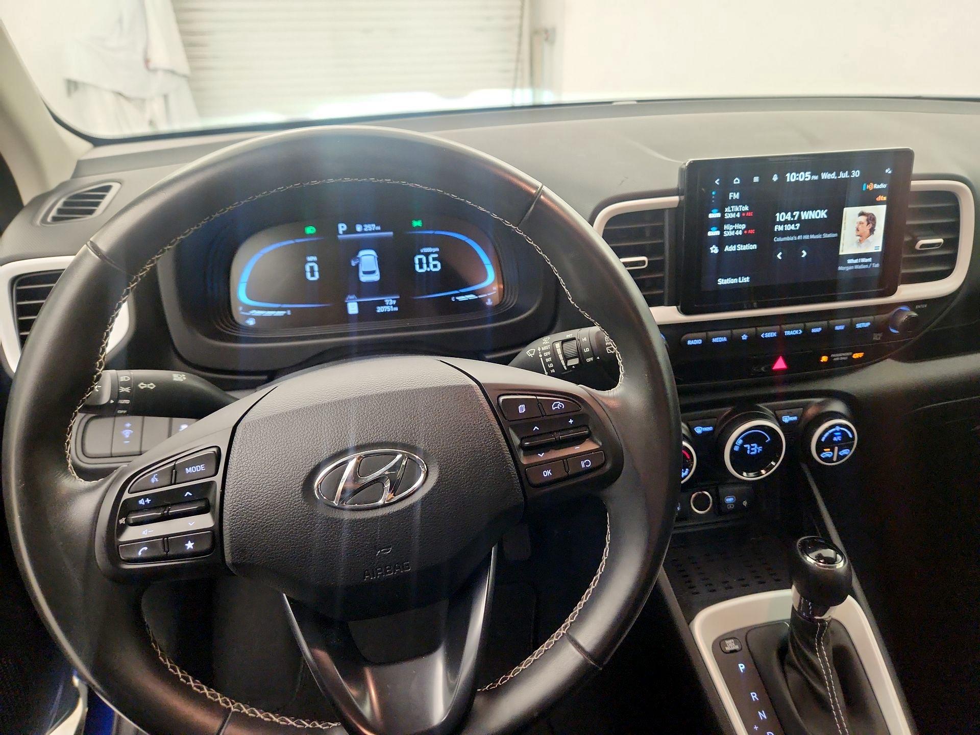 Thumbnail: 2023 Hyundai Venue - 8