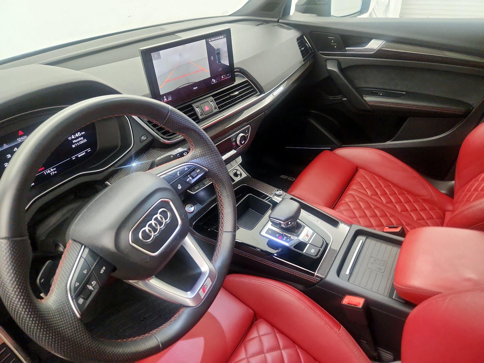 Thumbnail: 2023 Audi SQ5 - 11