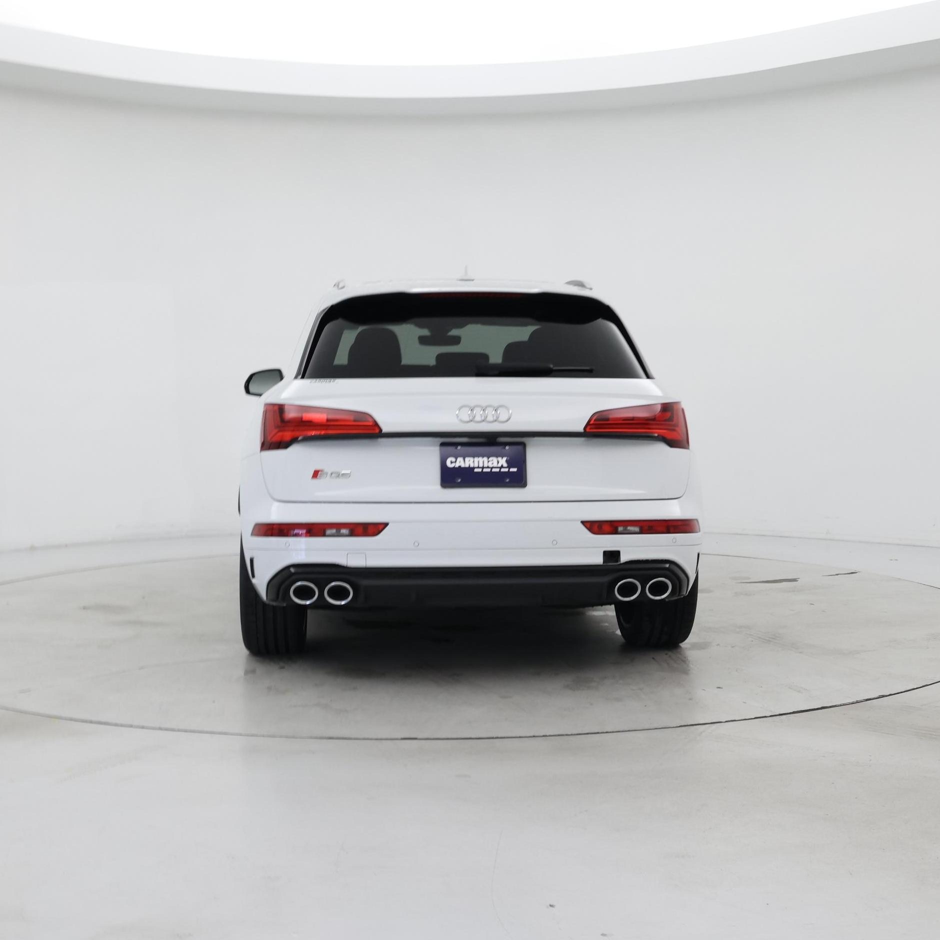 Thumbnail: 2023 Audi SQ5 - 6