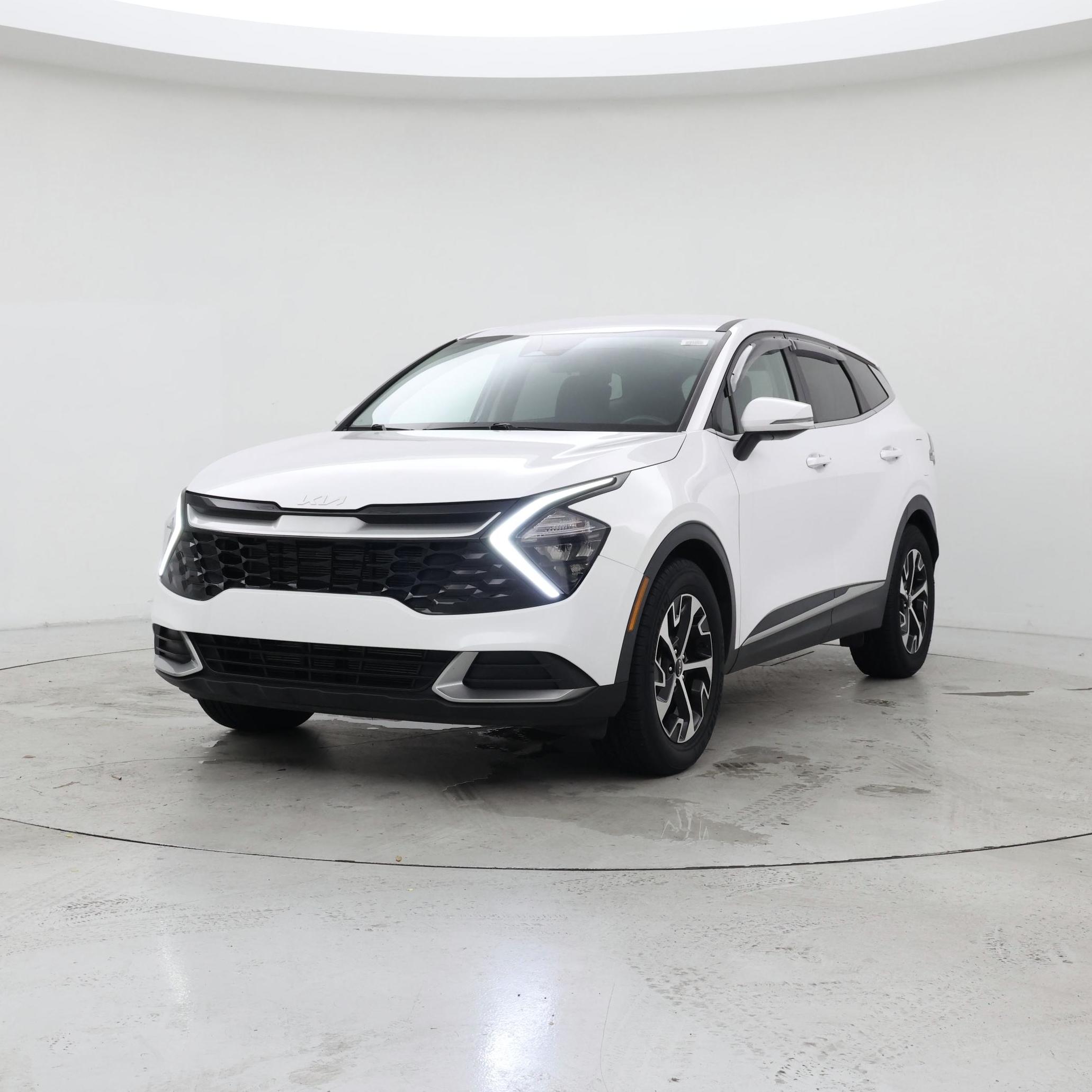 Thumbnail: 2023 Kia Sportage - 4