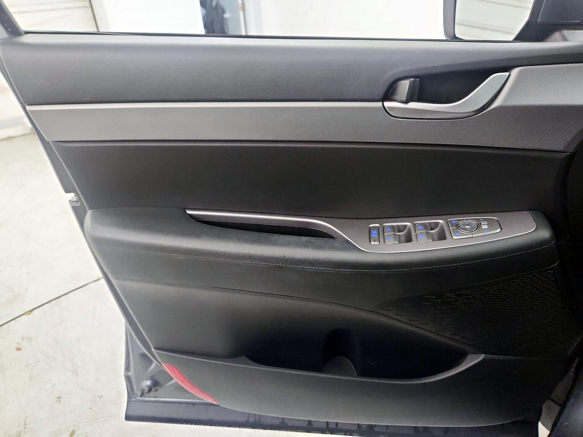 Thumbnail: 2020 Hyundai Palisade - 12