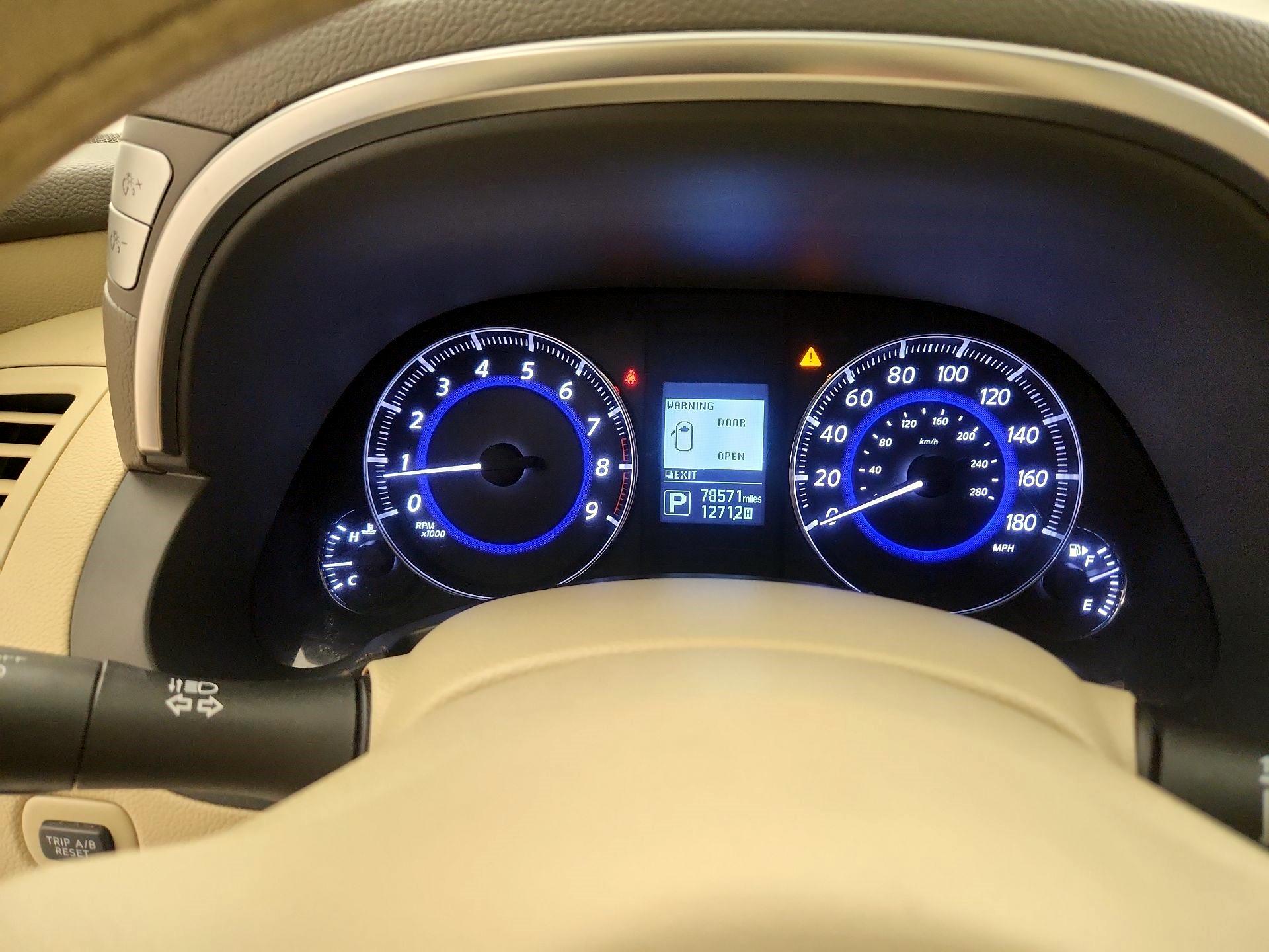 Thumbnail: 2015 INFINITI QX70 - 10