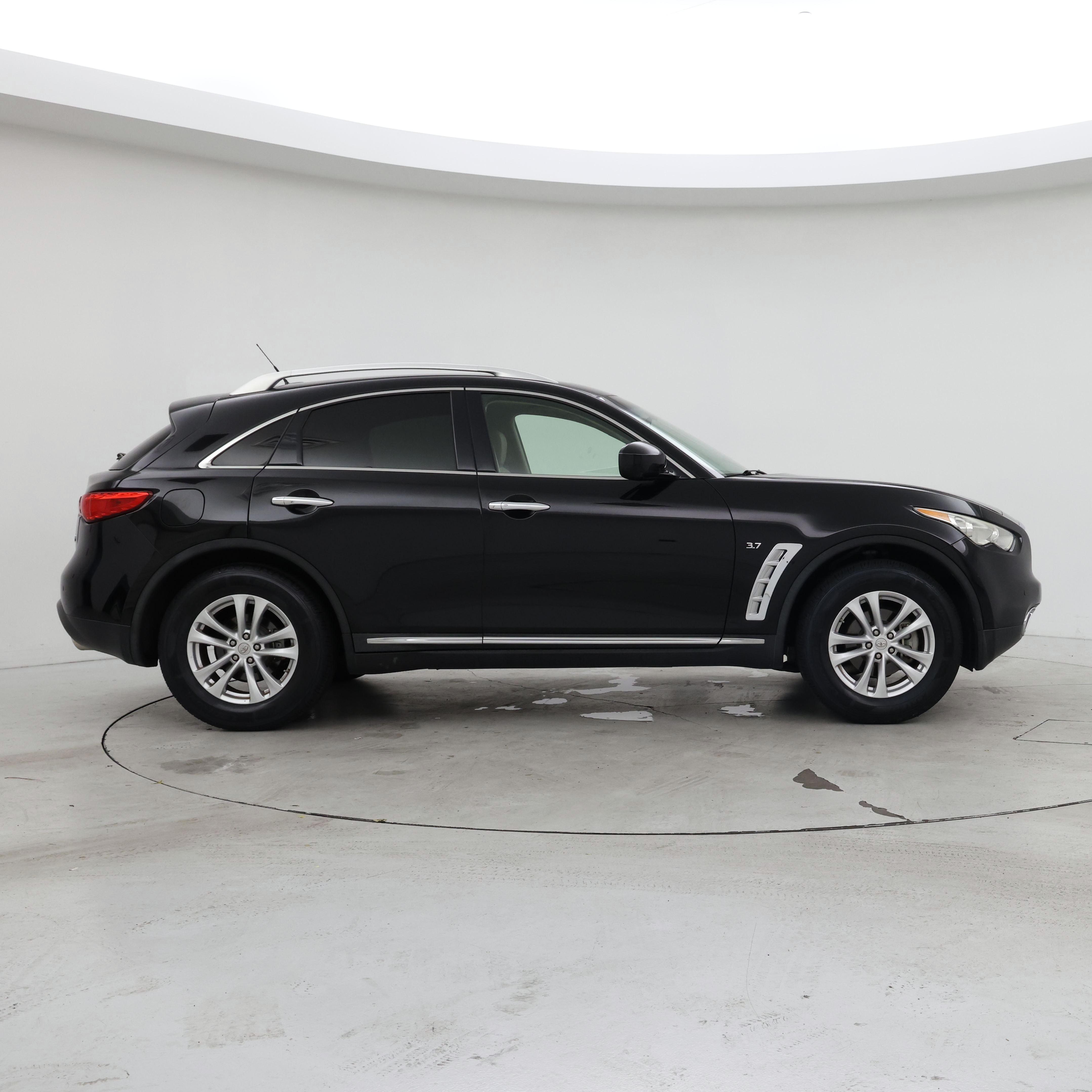 Thumbnail: 2015 INFINITI QX70 - 7