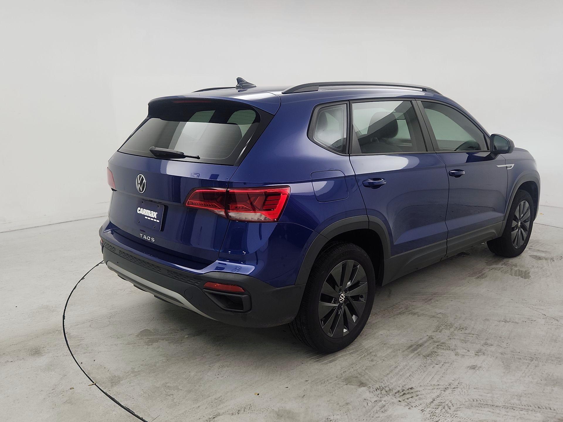 Thumbnail: 2022 Volkswagen Taos - 5