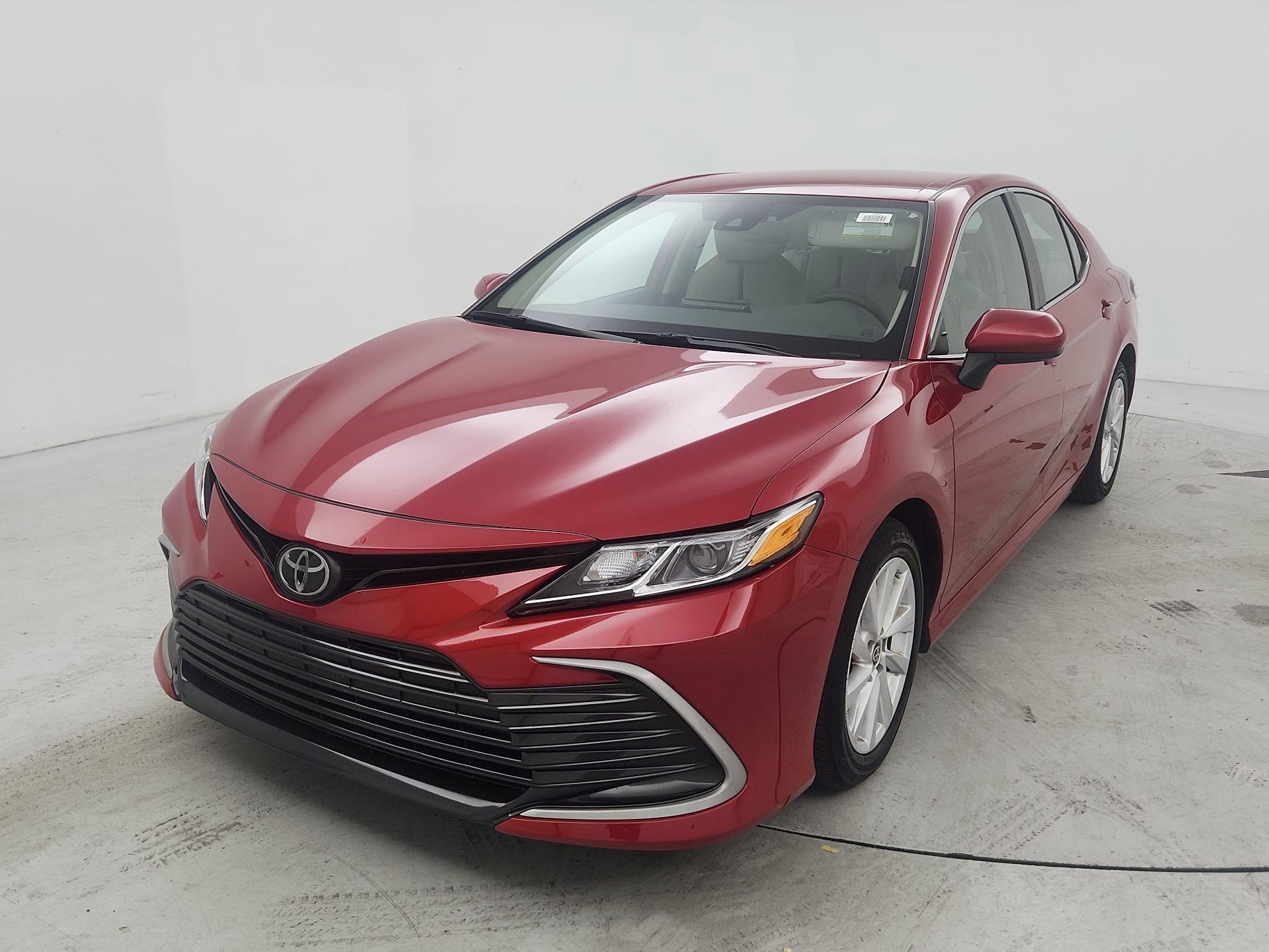 Thumbnail: 2023 Toyota Camry - 3